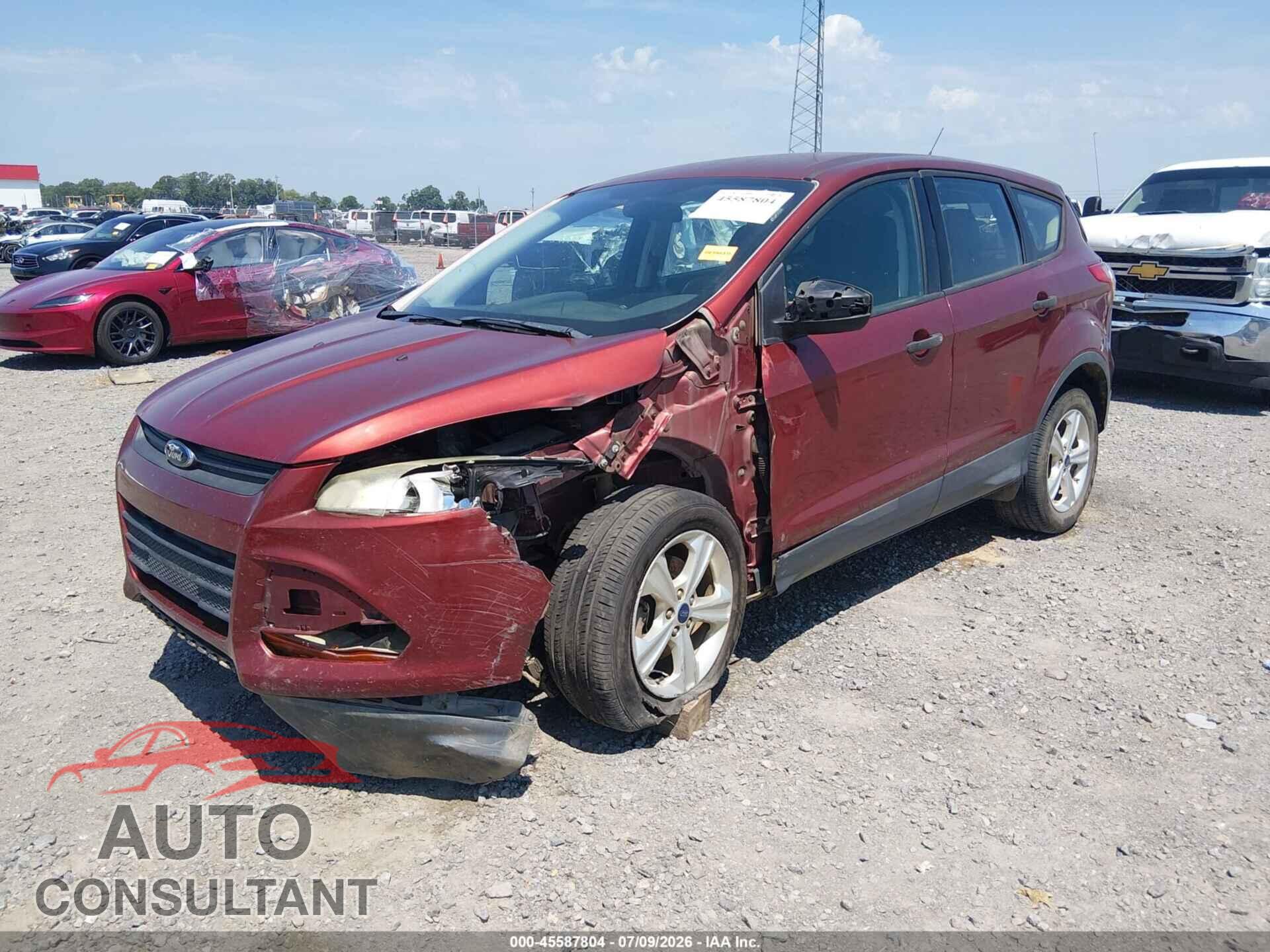FORD ESCAPE 2015 - 1FMCU0F71FUB39797