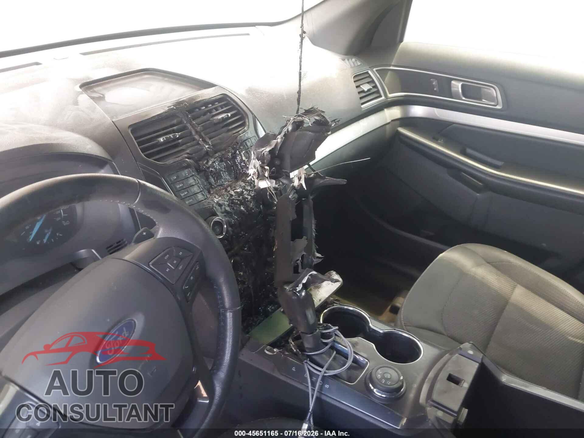 FORD EXPLORER 2017 - 1FM5K8D81HGC77785