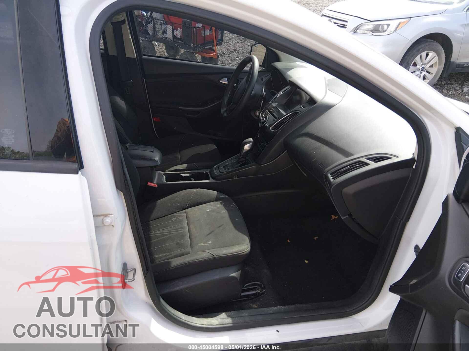 FORD FOCUS 2017 - 1FADP3M25HL249307