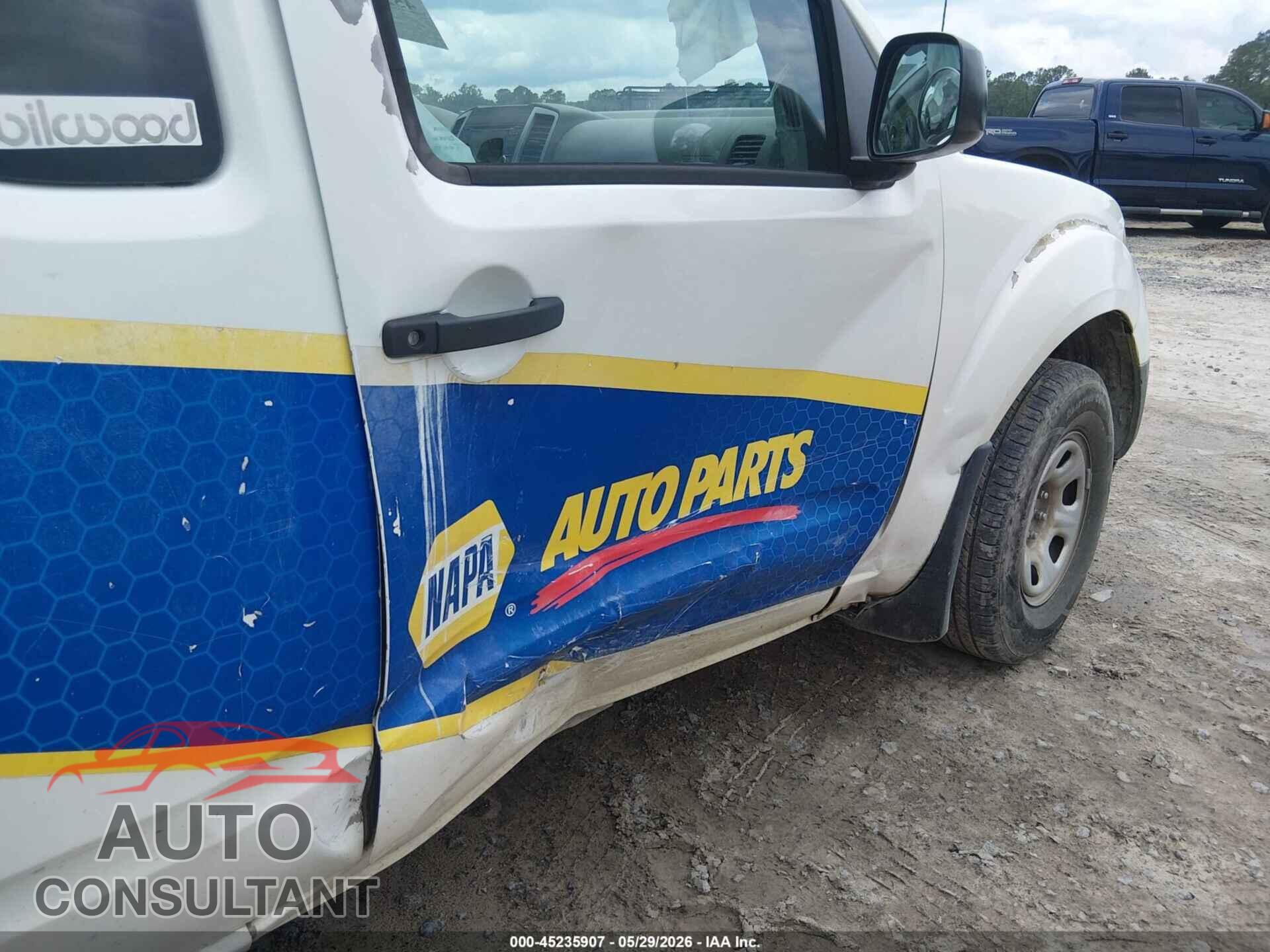 NISSAN FRONTIER 2018 - 1N6BD0CT0JN723965