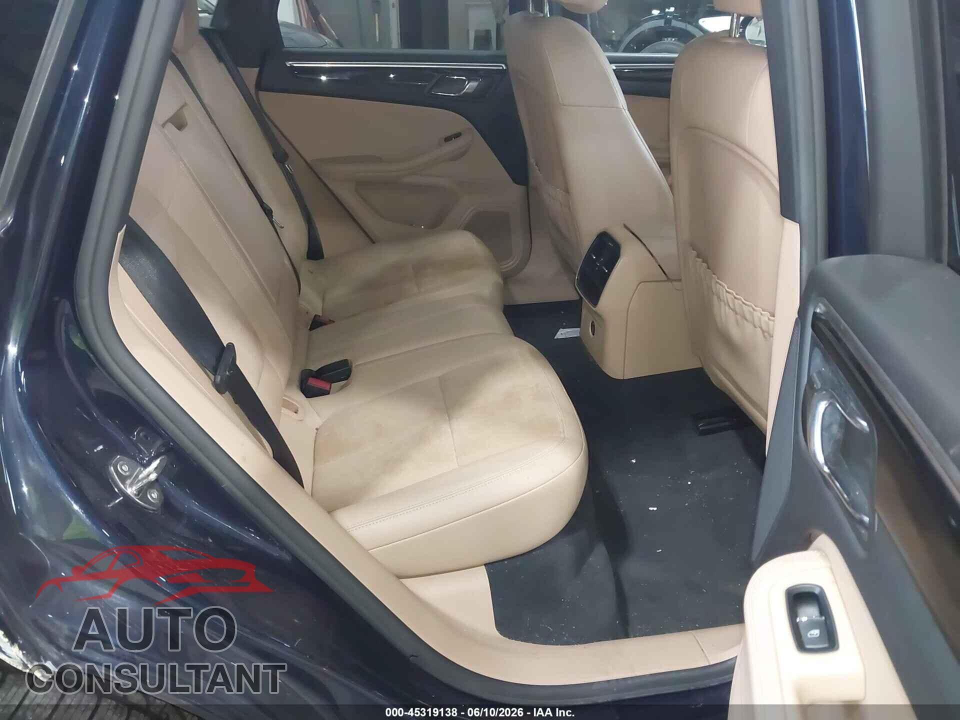 PORSCHE MACAN 2017 - WP1AA2A52HLB02013