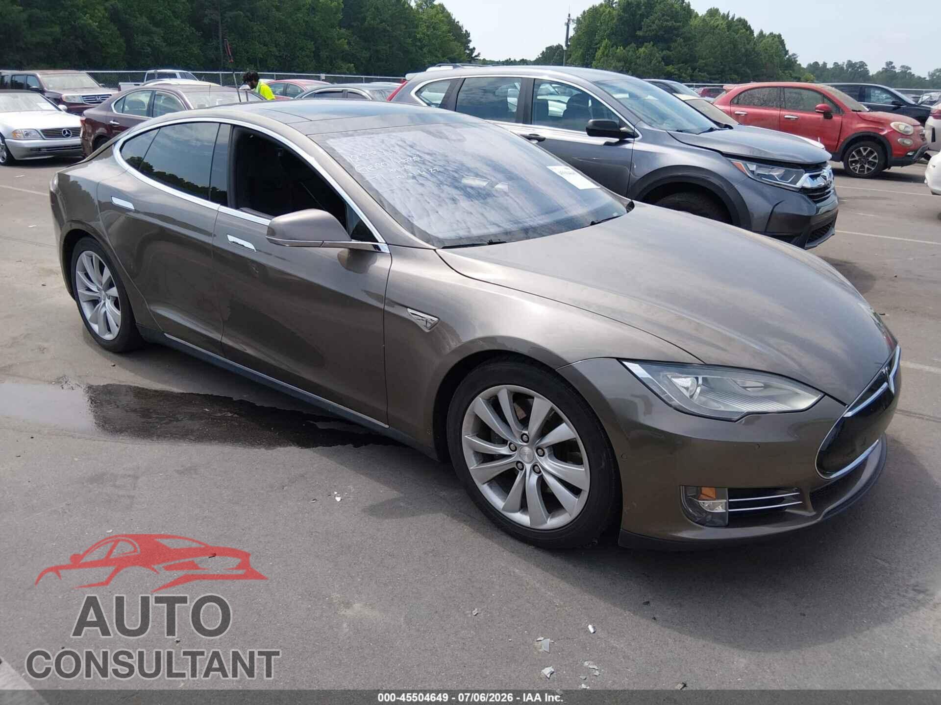 TESLA MODEL S 2016 - 5YJSA1E25GF122368