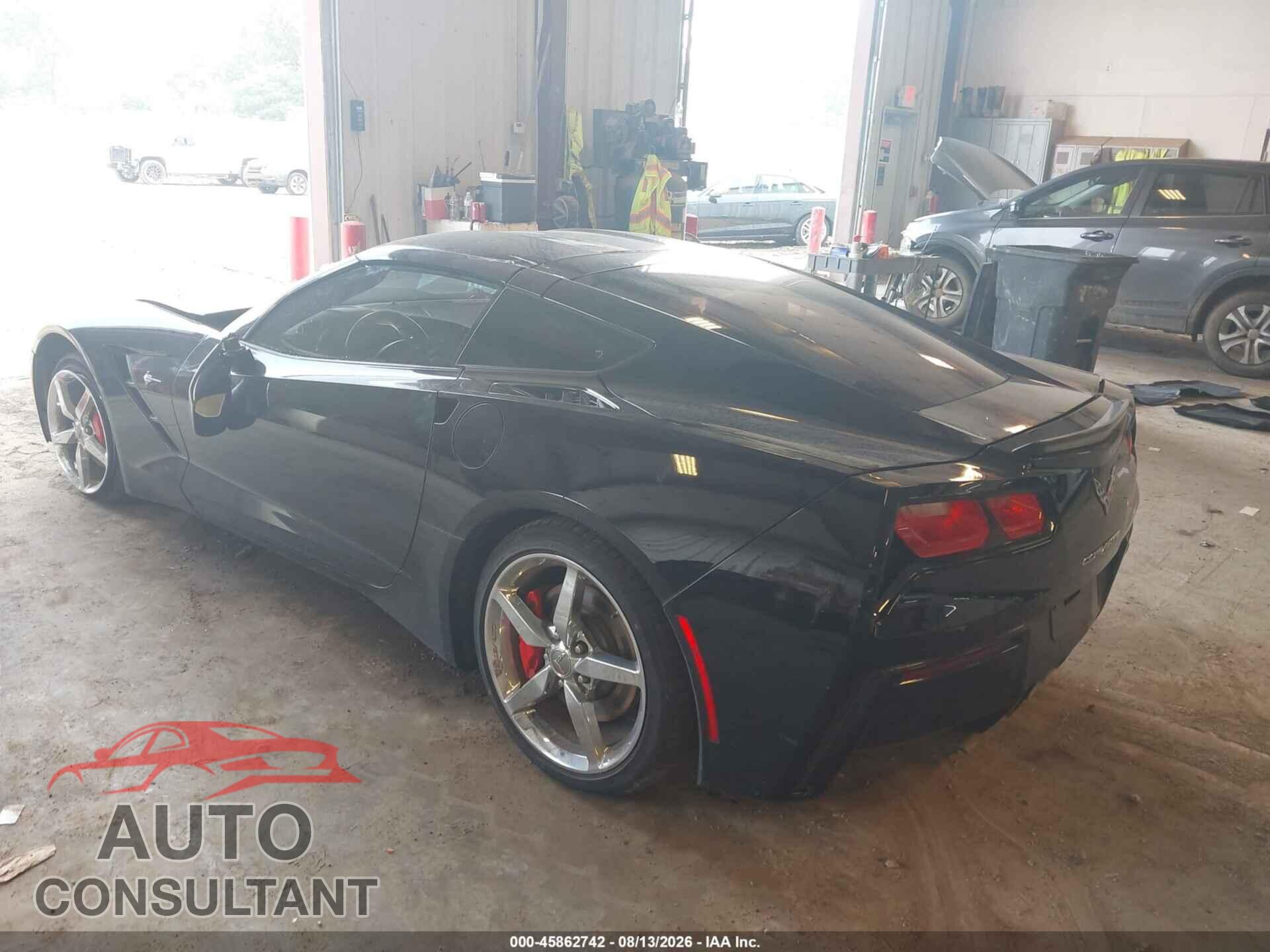 CHEVROLET CORVETTE STINGRAY 2014 - 1G1YD2D75E5134676