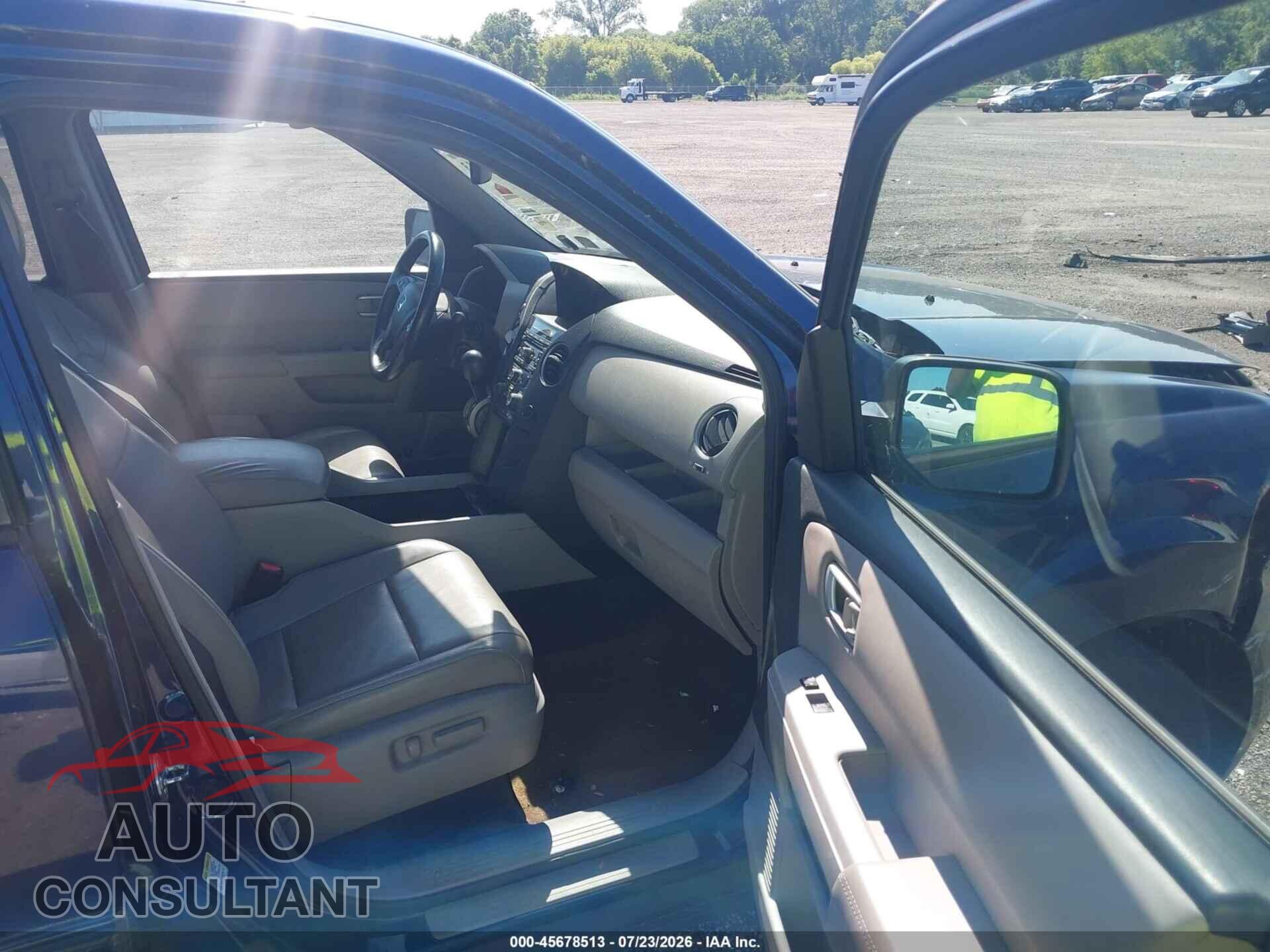 HONDA PILOT 2013 - 5FNYF3H5XDB032254