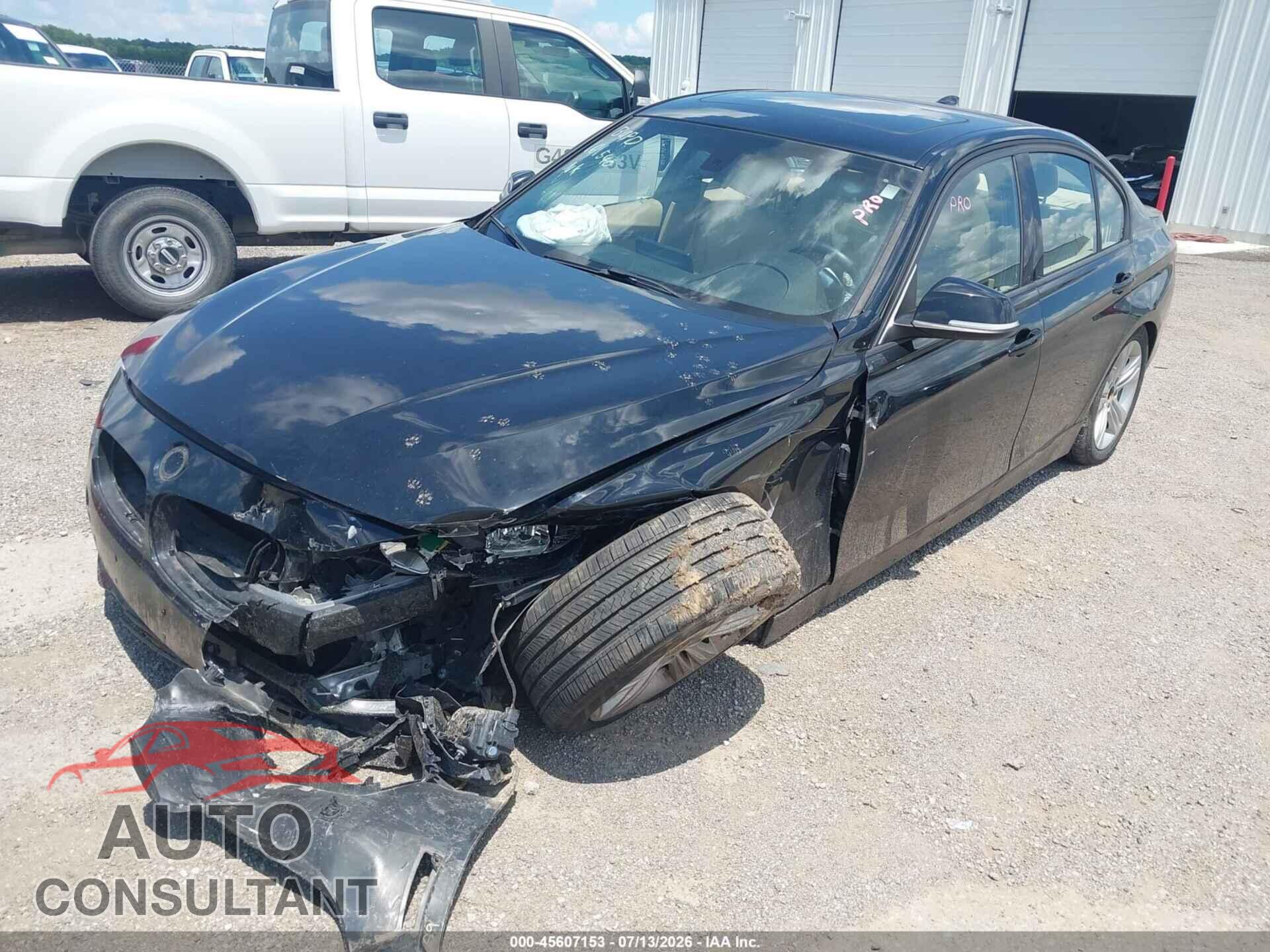 BMW 328I 2016 - WBA8E3G5XGNU02030