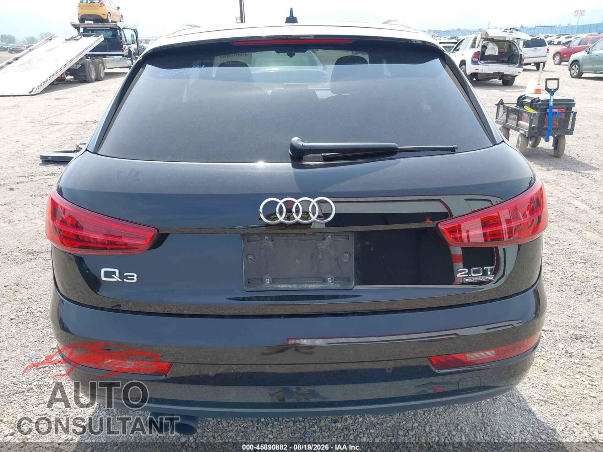 AUDI Q3 2017 - WA1ECCFS2HR008156