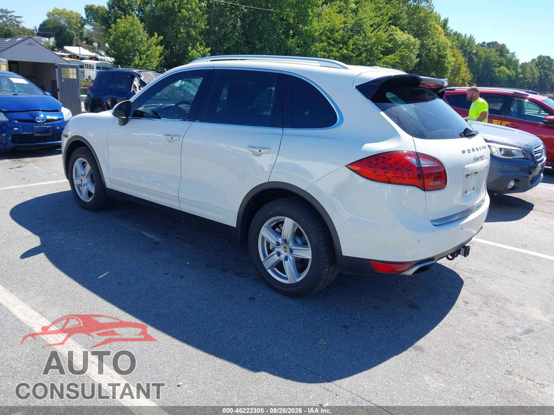 PORSCHE CAYENNE 2012 - WP1AB2A23CLA40438