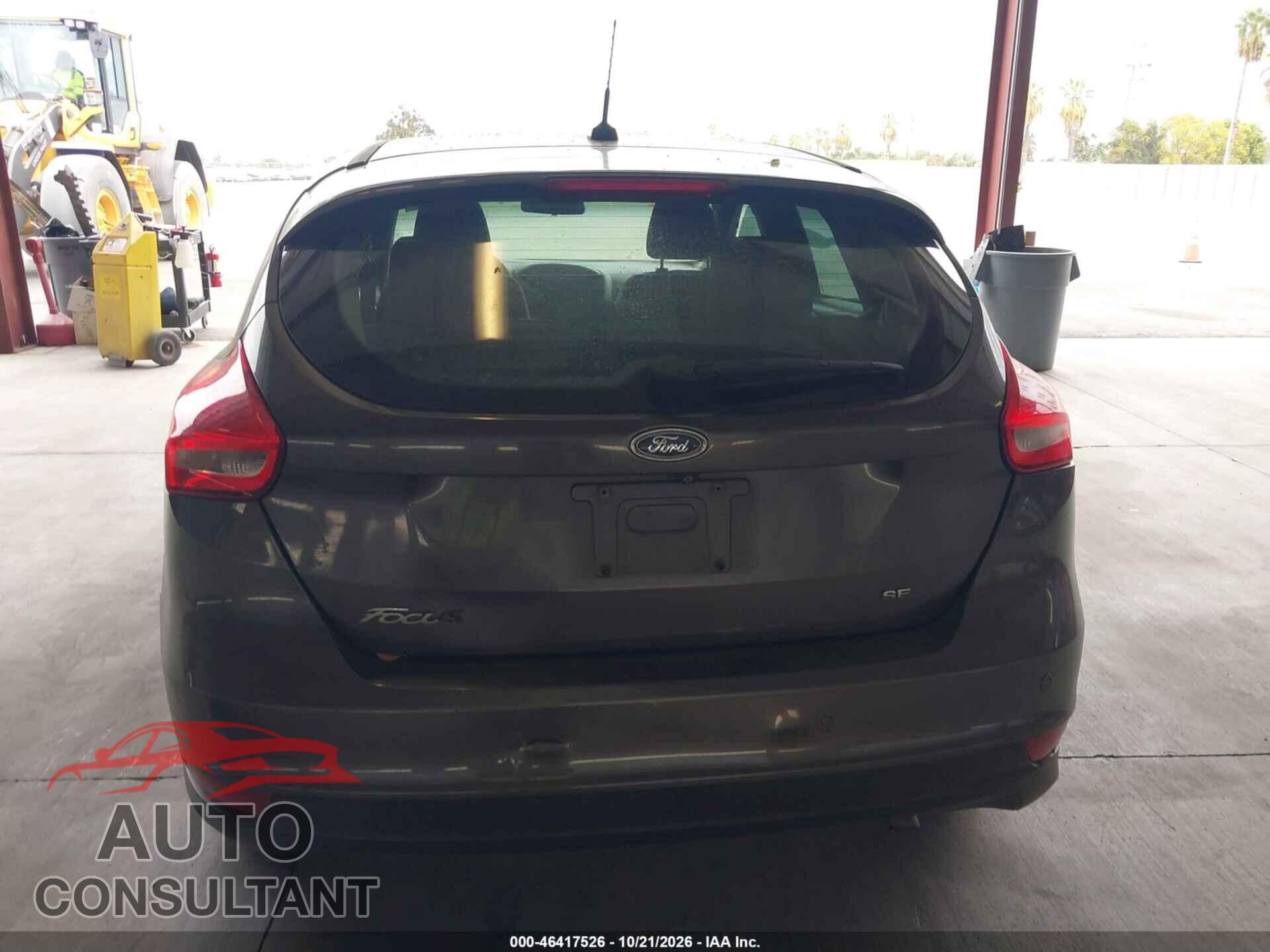FORD FOCUS 2015 - 1FADP3K20FL358564