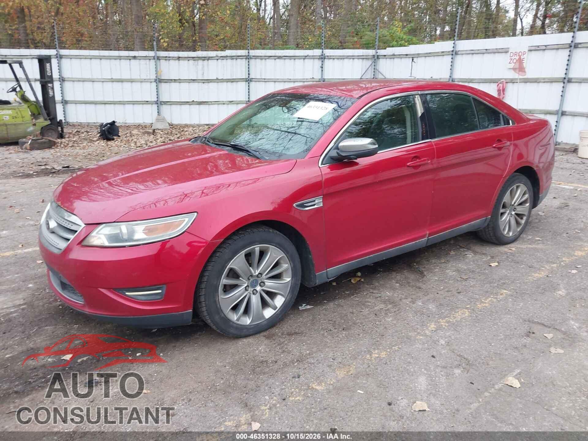 FORD TAURUS 2010 - 1FAHP2FW8AG130189