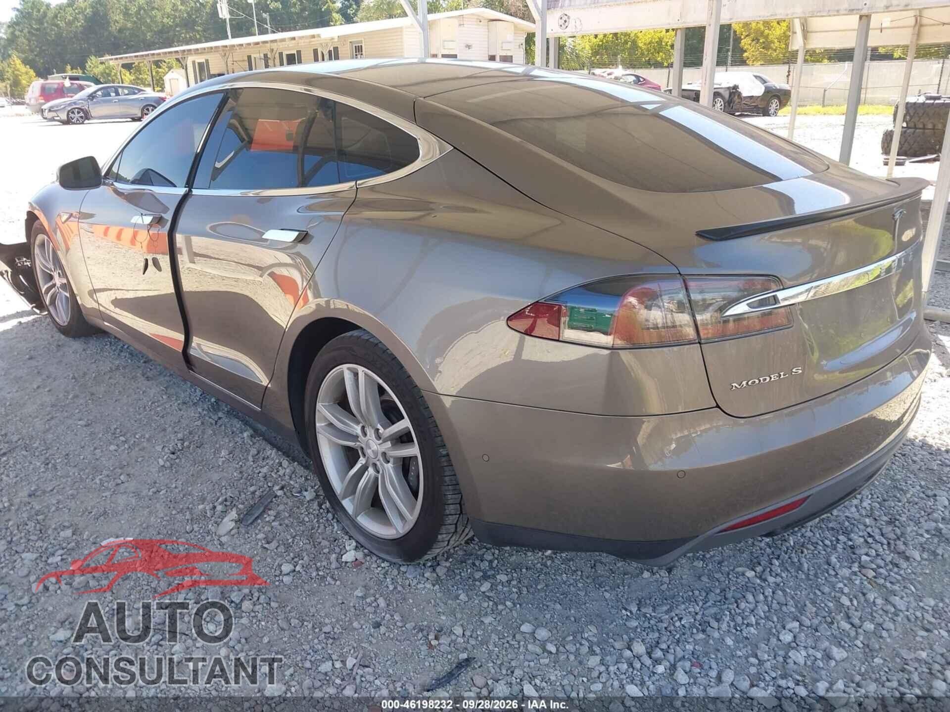 TESLA MODEL S 2015 - 5YJSA1S25FF095885