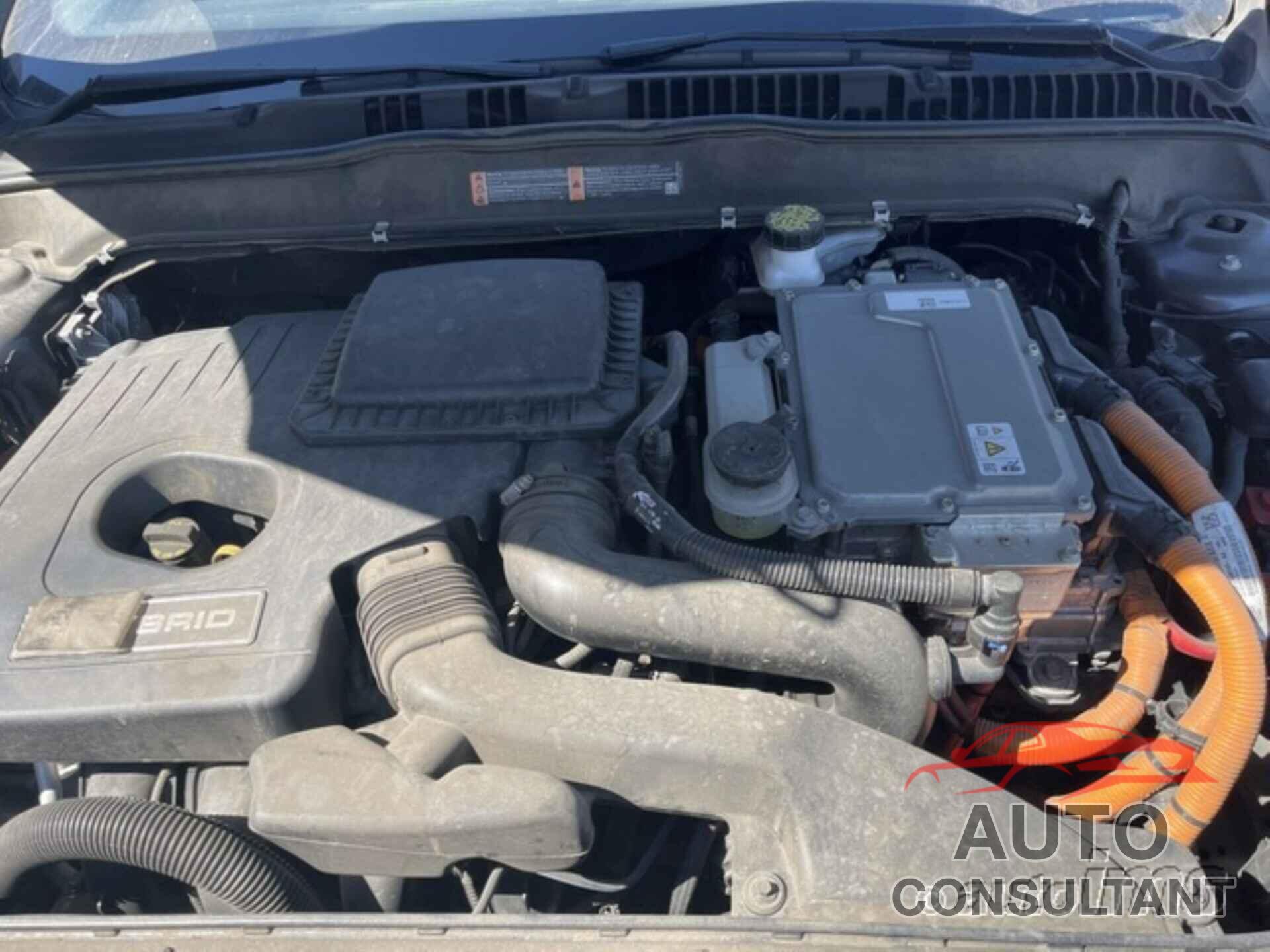 FORD FUSION 2020 - 3FA6P0LU7LR177062