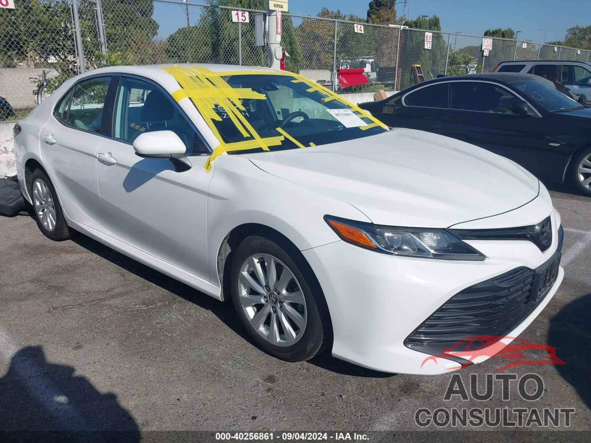 TOYOTA CAMRY 2019 - 4T1B11HK8KU705282