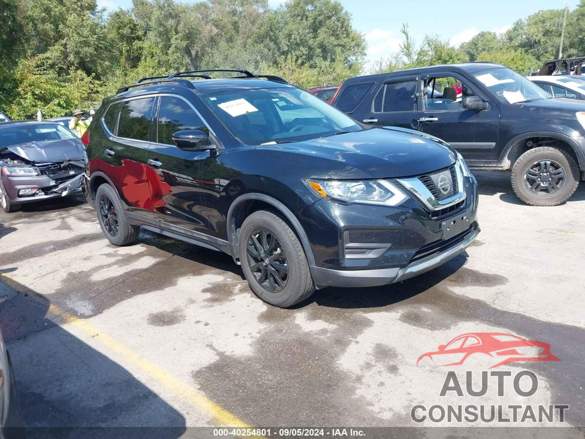 NISSAN ROGUE 2017 - 5N1AT2MV4HC828054