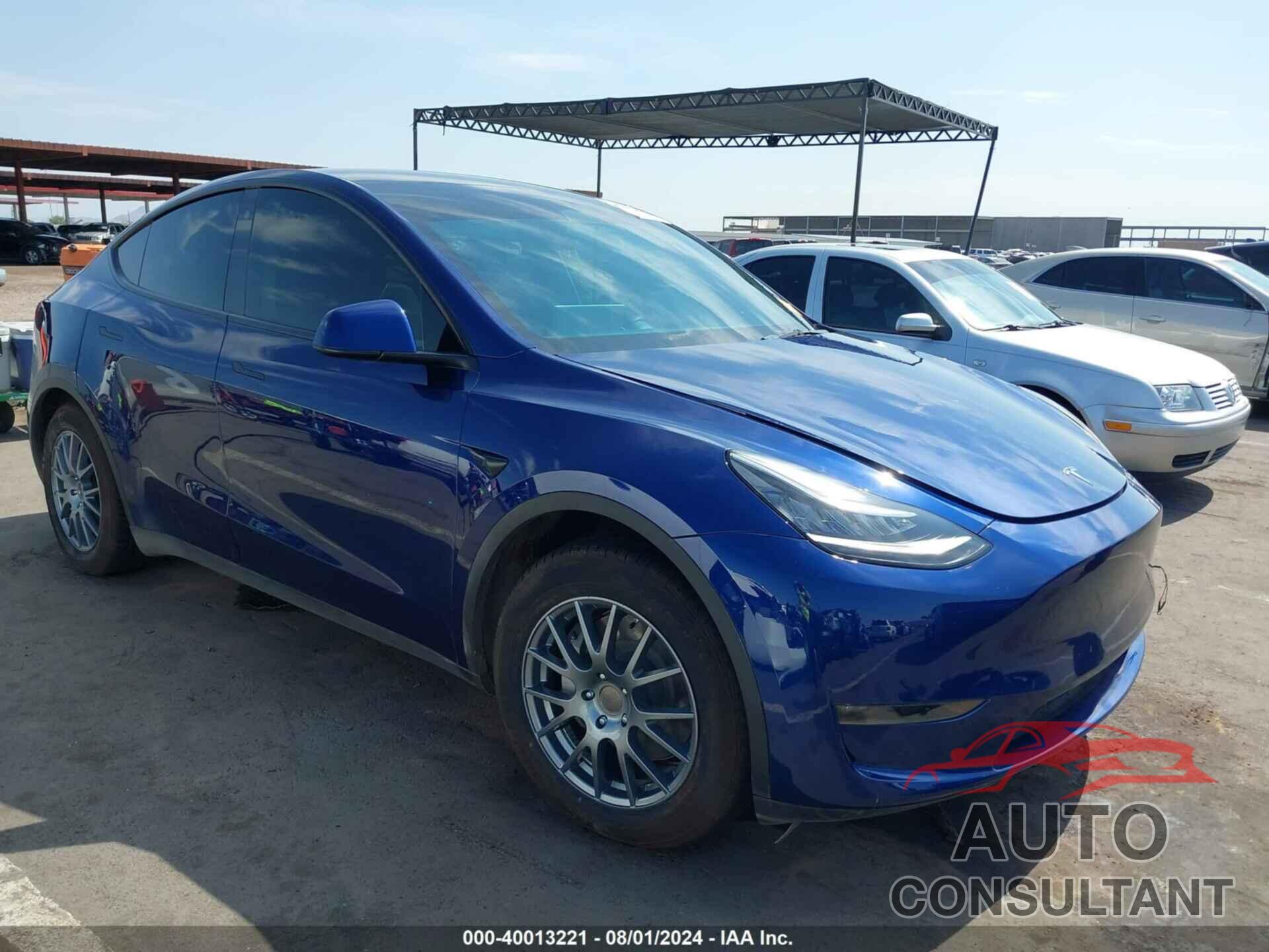 TESLA MODEL Y 2023 - 7SAYGDEEXPA084835