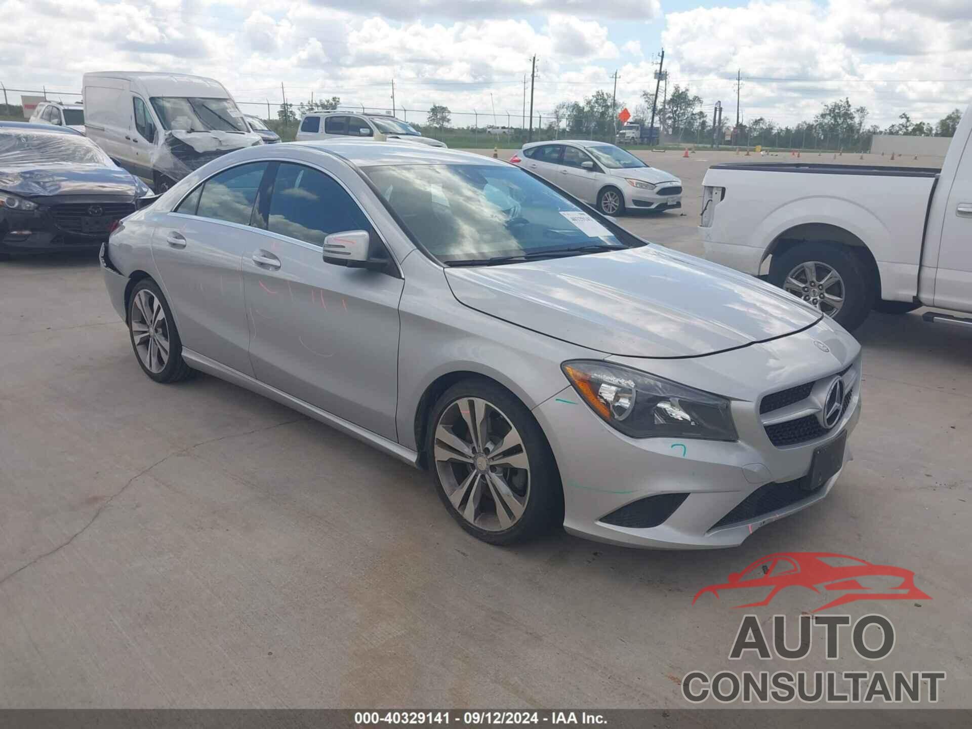 MERCEDES-BENZ CLA 250 2014 - WDDSJ4EB3EN038295