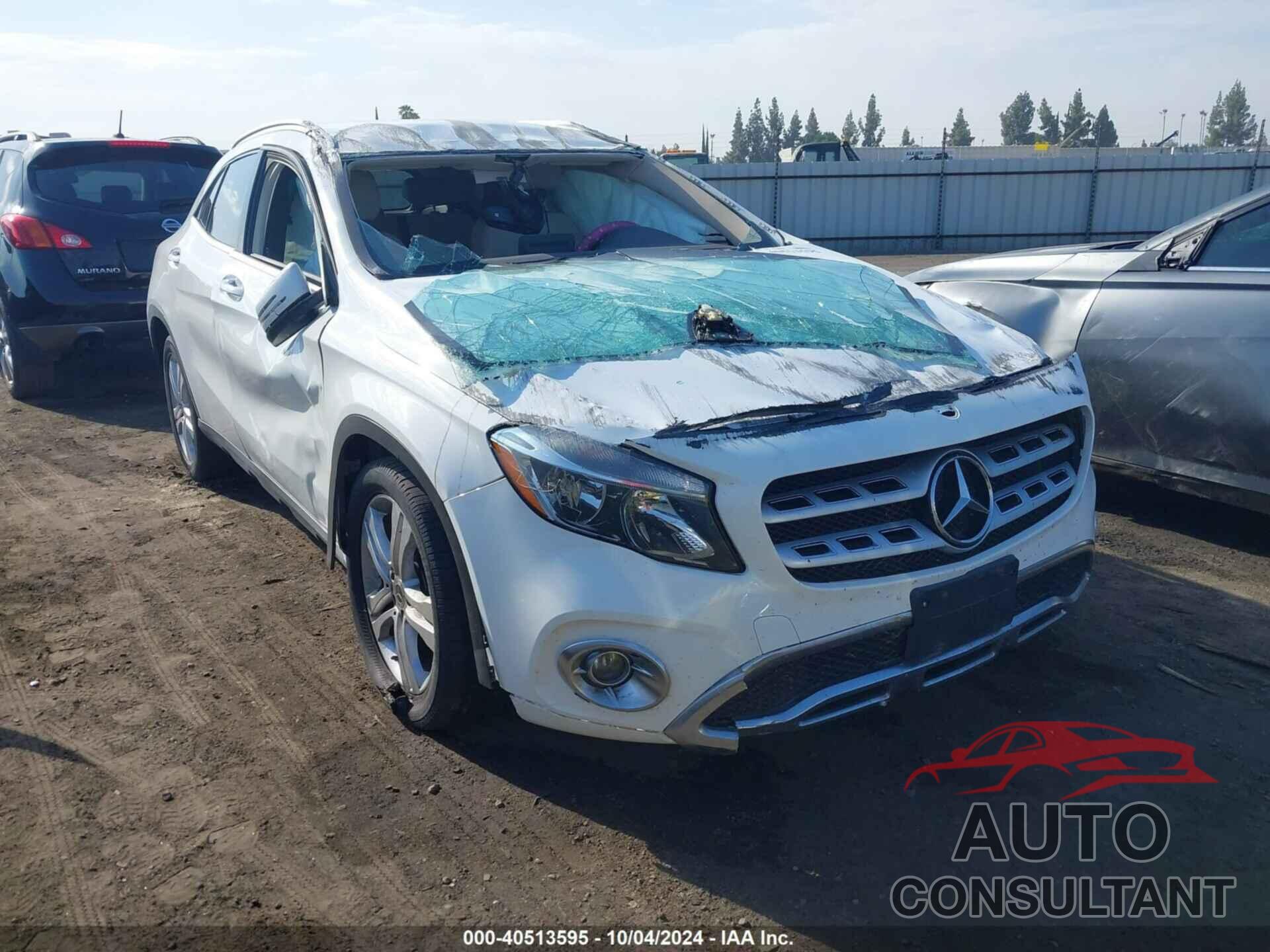 MERCEDES-BENZ GLA 2018 - WDCTG4EB7JJ481428
