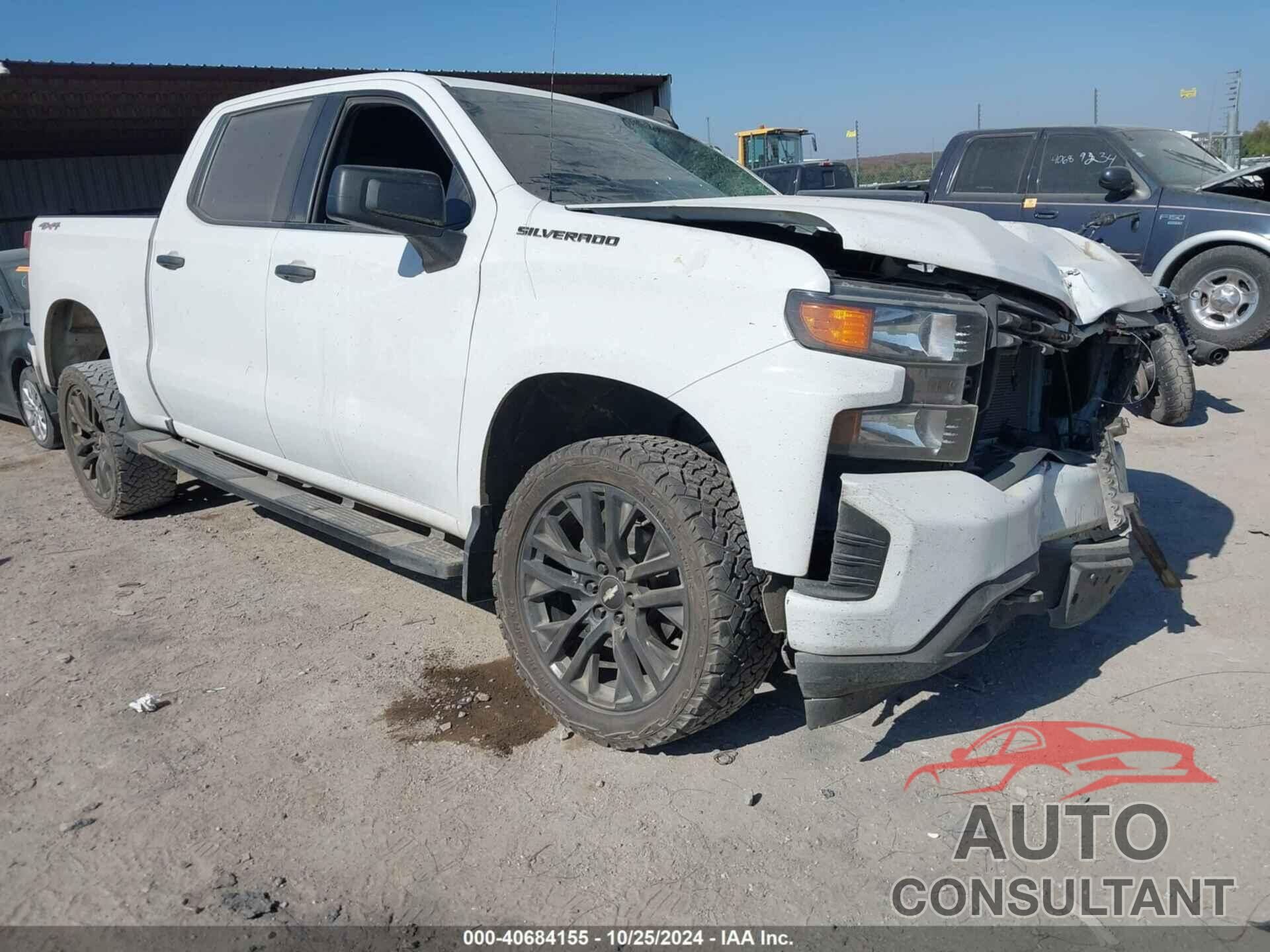 CHEVROLET SILVERADO 1500 2021 - 1GCPYBEK6MZ345712