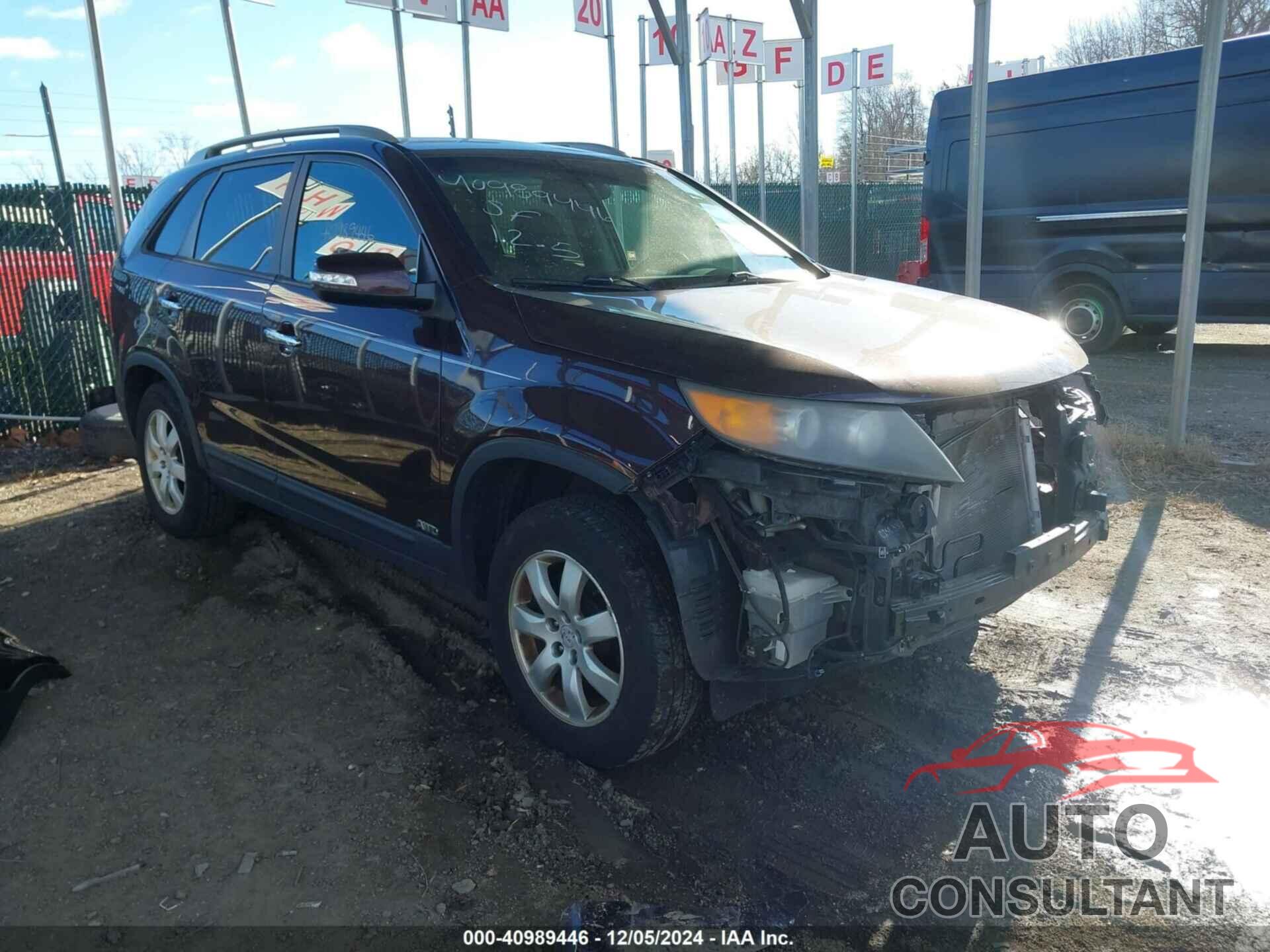 KIA SORENTO 2011 - 5XYKTCA19BG178849