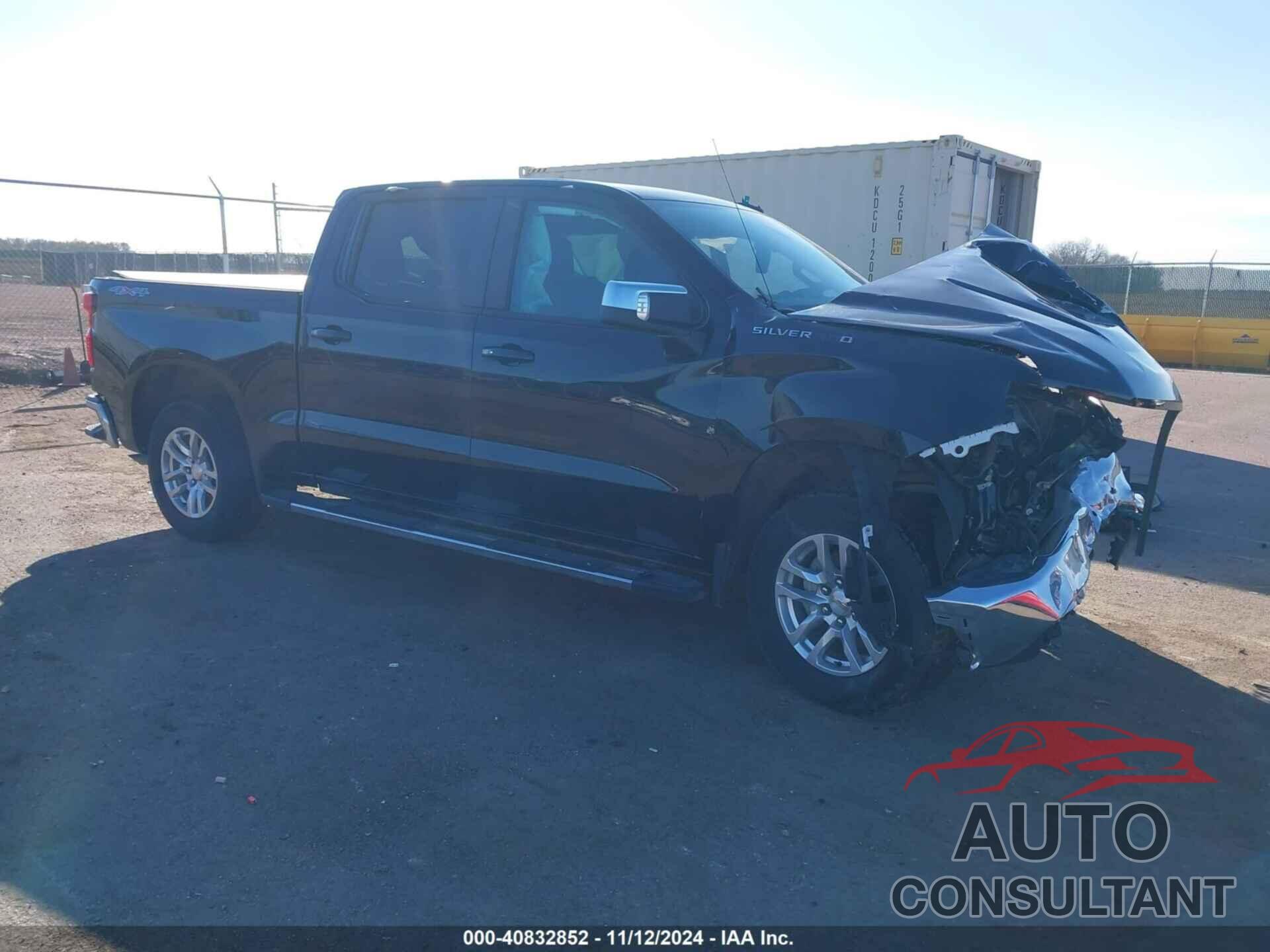 CHEVROLET SILVERADO 1500 2021 - 1GCUYDED9MZ331349