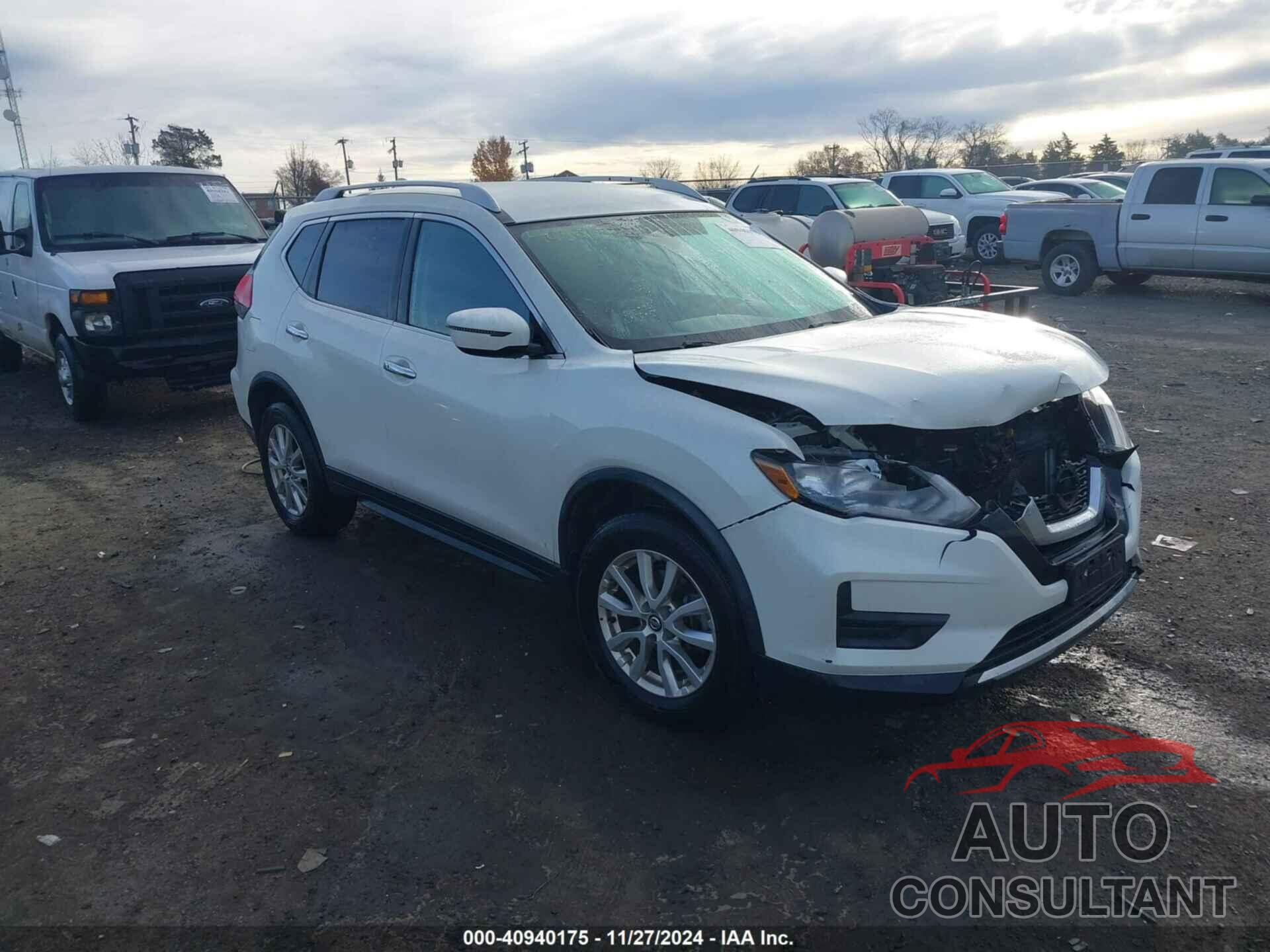 NISSAN ROGUE 2017 - KNMAT2MVXHP529746