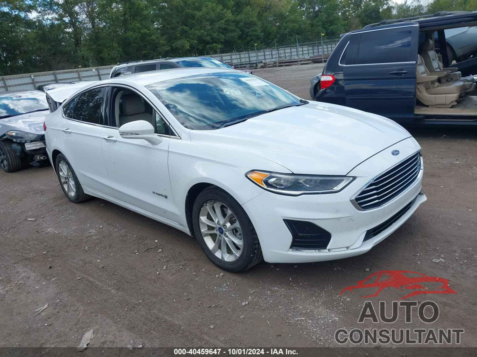 FORD FUSION HYBRID 2019 - 3FA6P0MU7KR255966