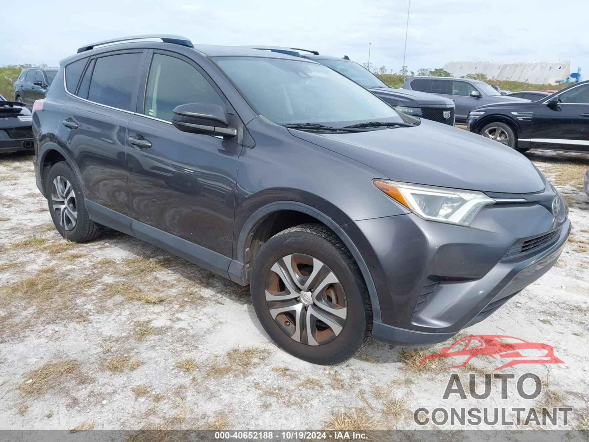 TOYOTA RAV4 2017 - JTMZFREV5HJ716252