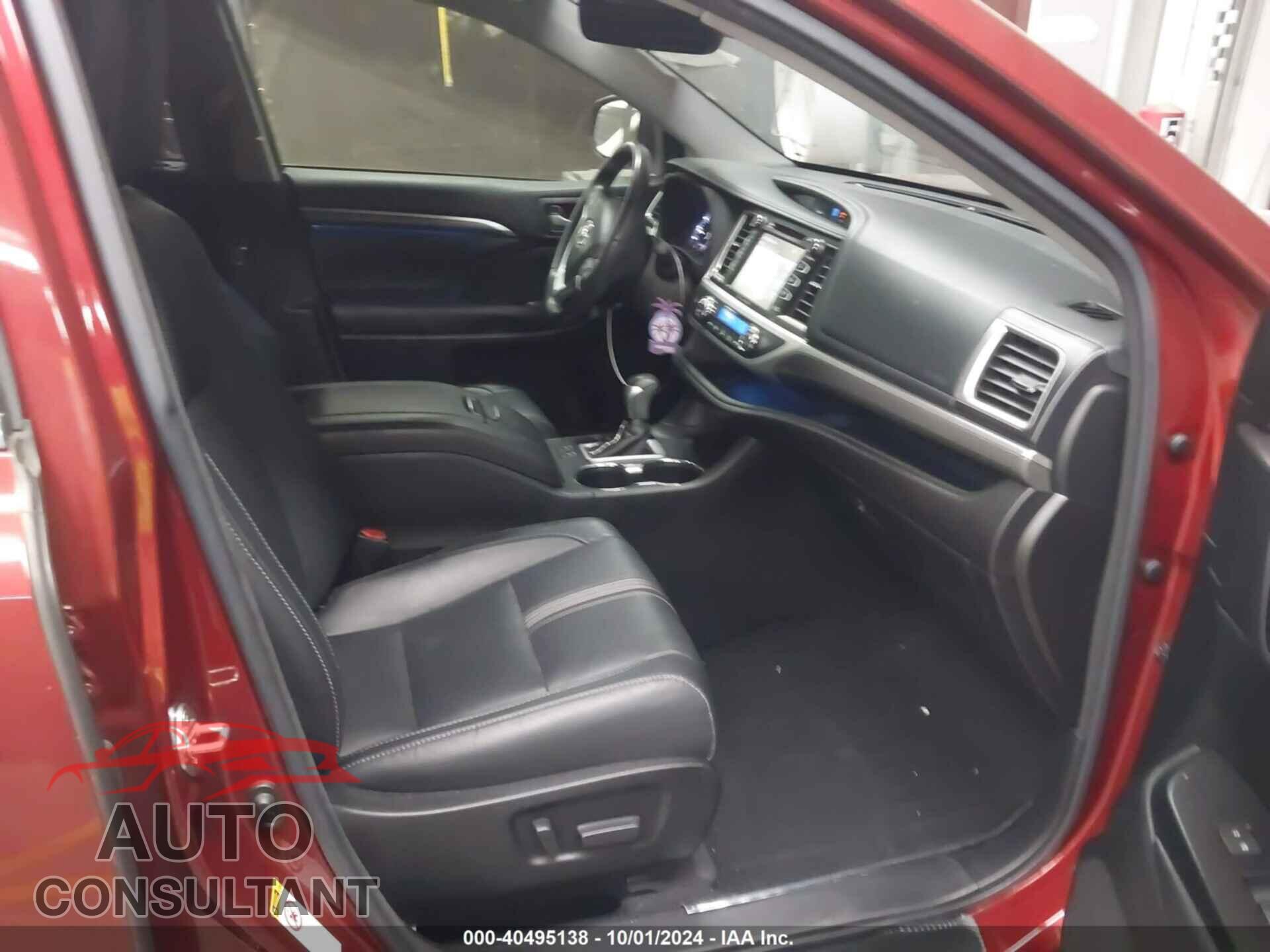 TOYOTA HIGHLANDER 2017 - 5TDKZRFH9HS522425