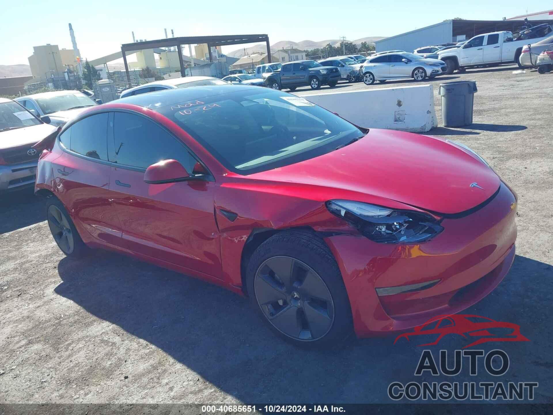 TESLA MODEL 3 2023 - 5YJ3E1EA5PF697263