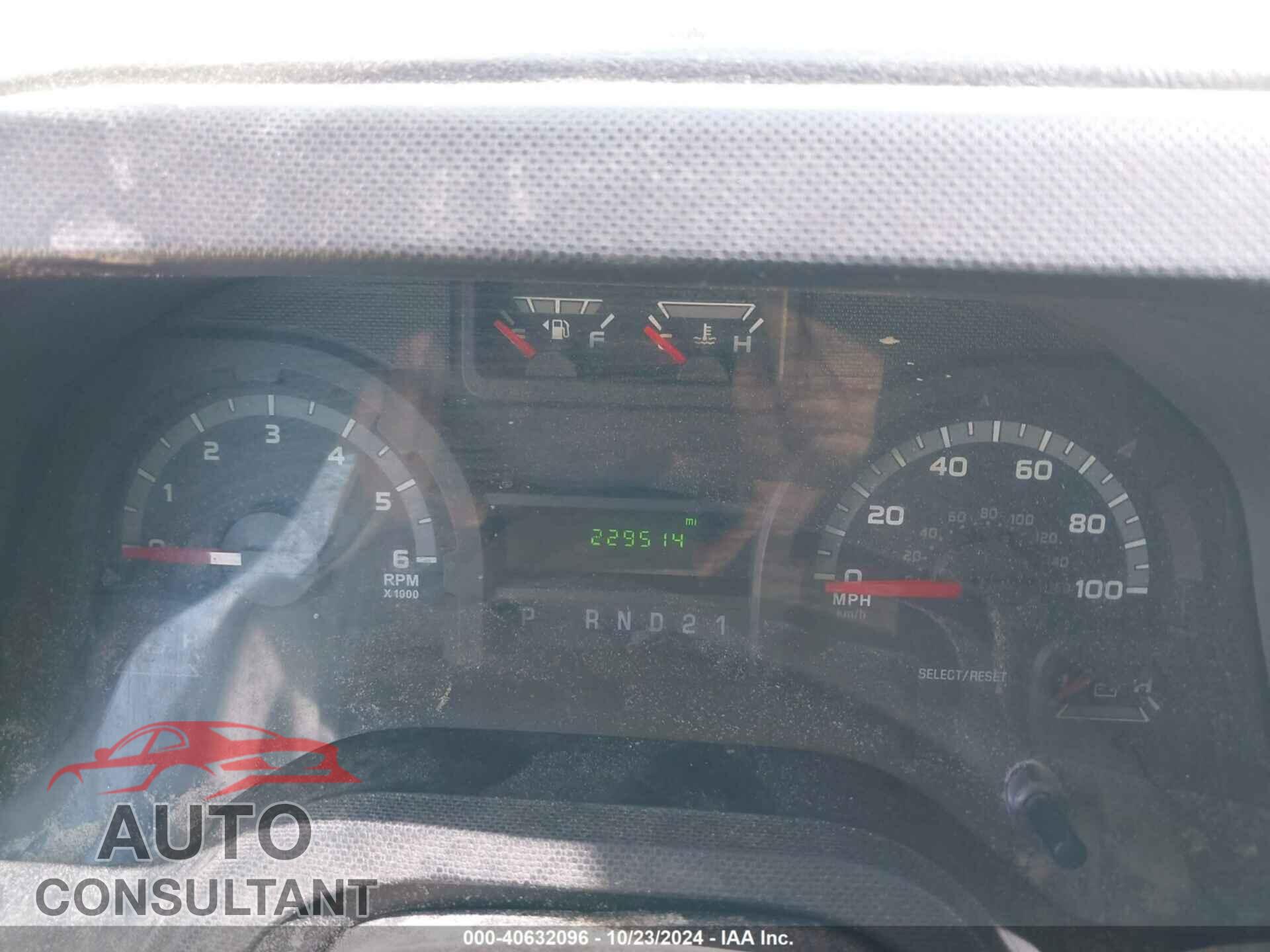 FORD E-150 2010 - 1FTNE1EW1ADA21928