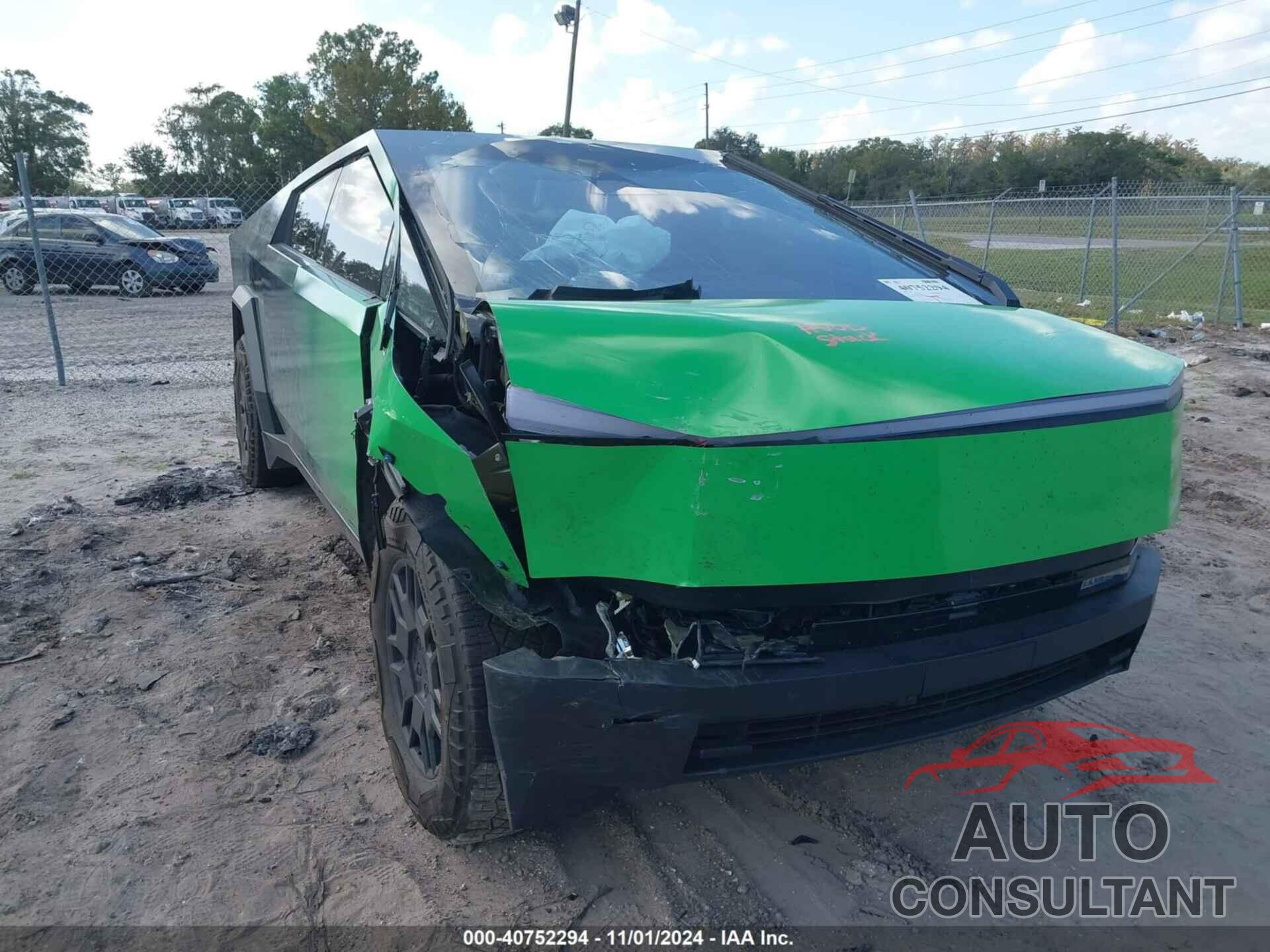 TESLA CYBERTRUCK 2024 - 7G2CEHED7RA001650