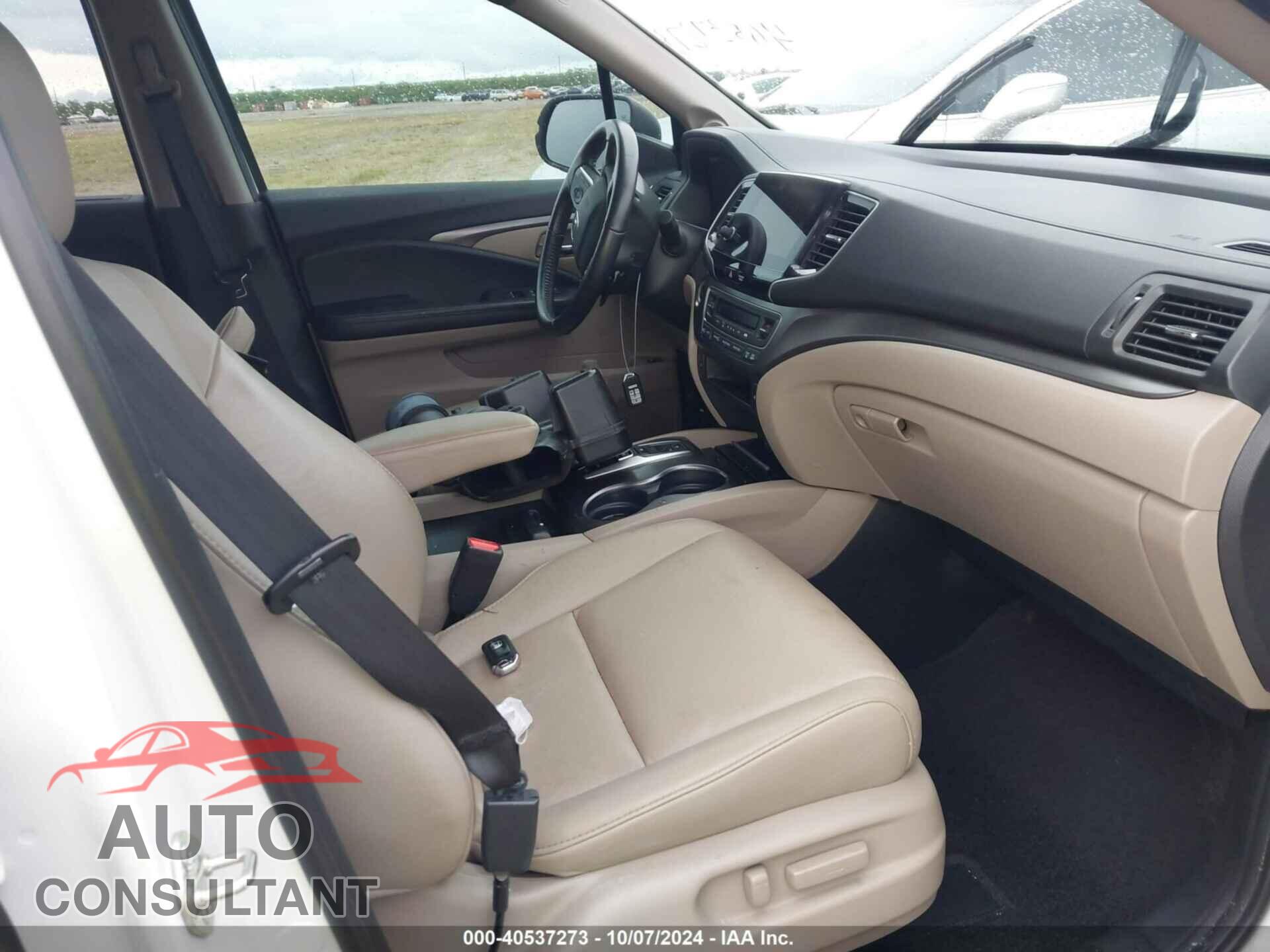HONDA PILOT 2021 - 5FNYF5H52MB003326