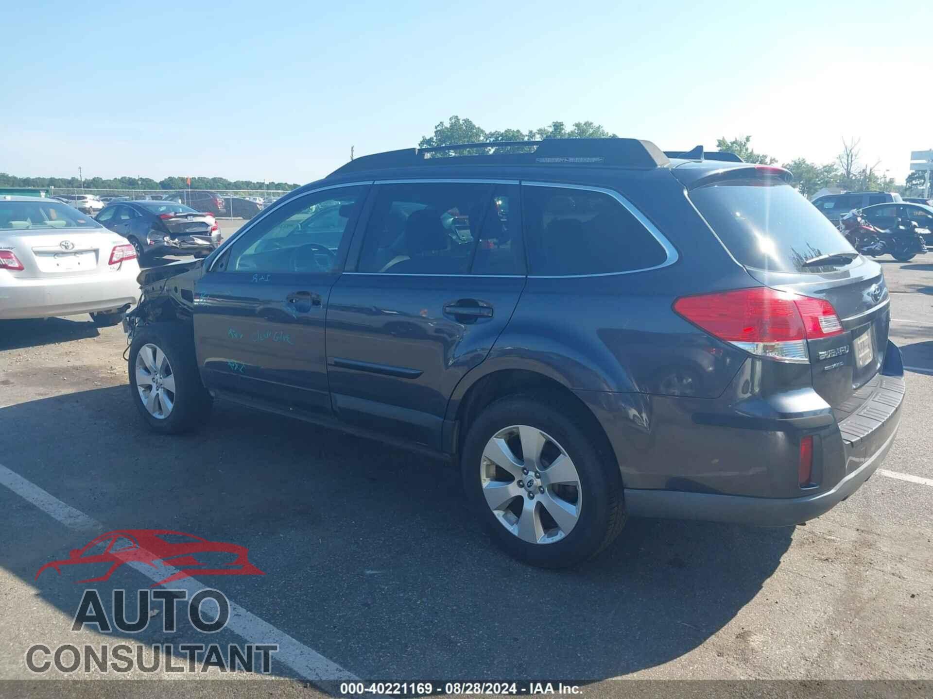 SUBARU OUTBACK 2011 - 4S4BRBLC1B3438720