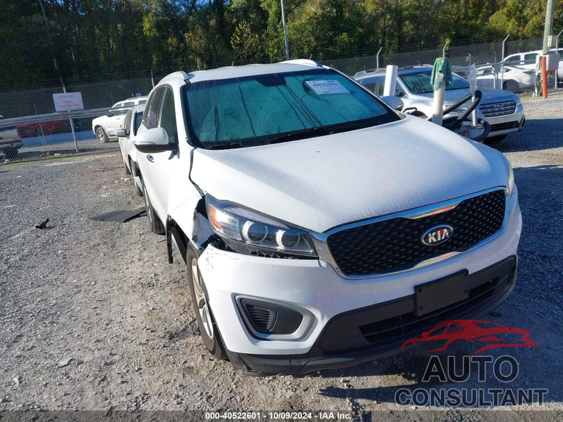 KIA SORENTO 2017 - 5XYPGDA5XHG326521