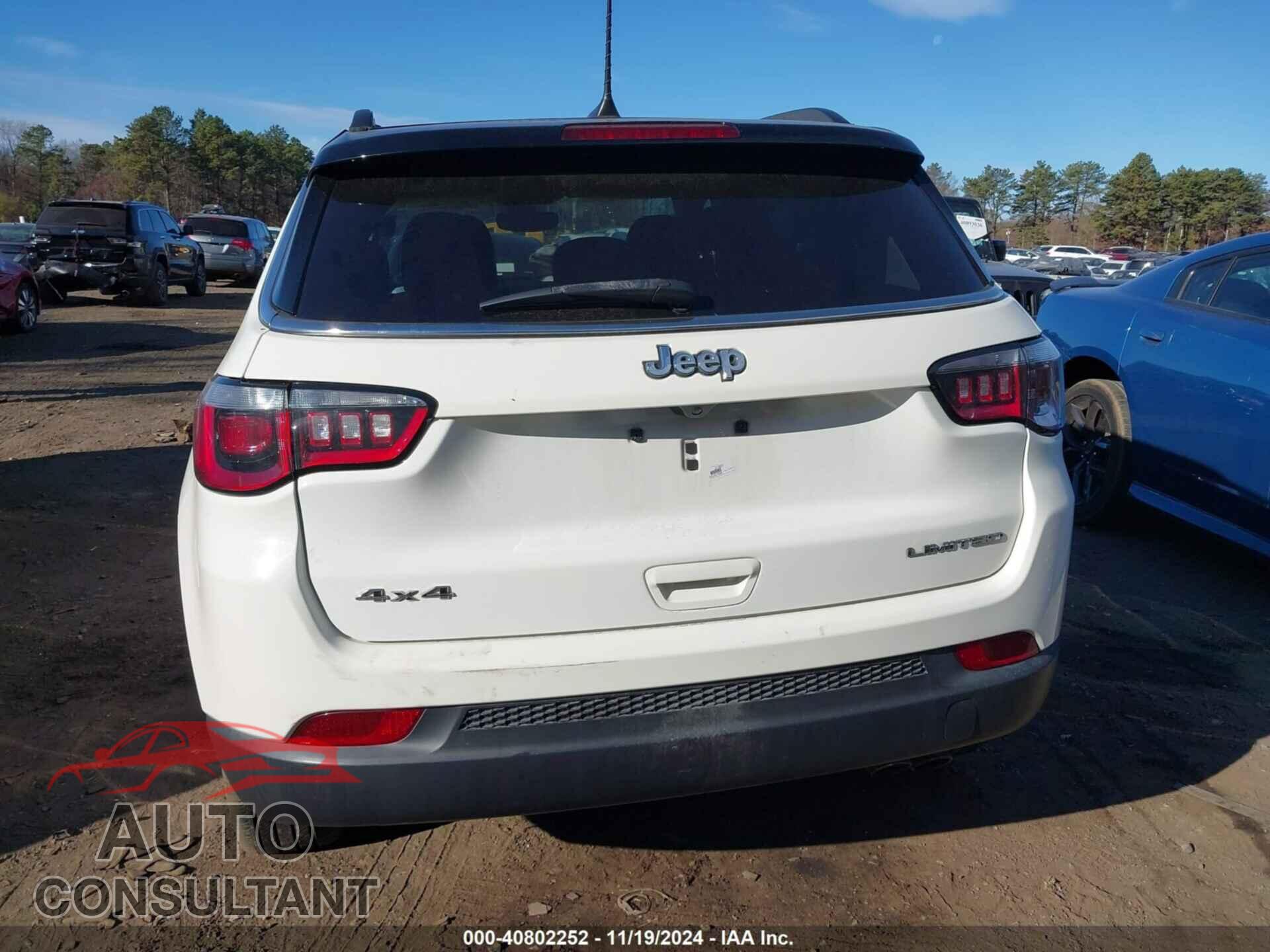 JEEP COMPASS 2018 - 3C4NJDCB5JT306896