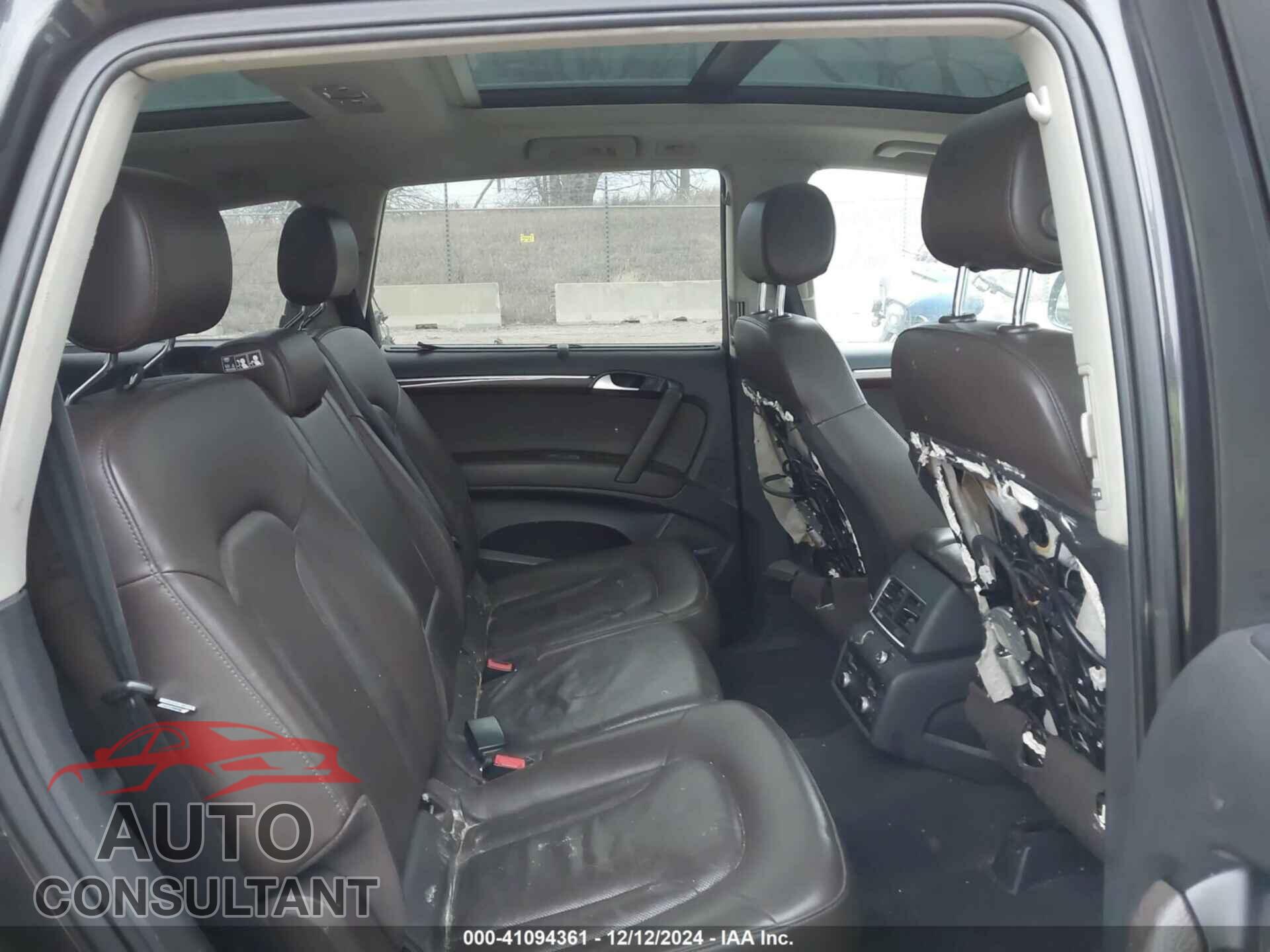 AUDI Q7 2011 - WA1VMBFE7BD005114