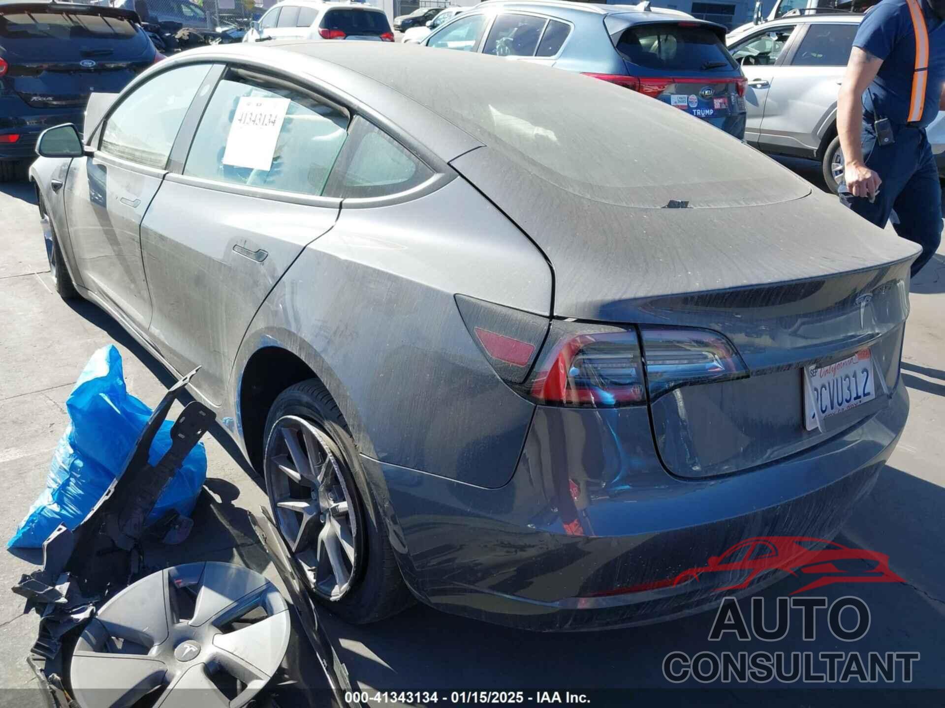 TESLA MODEL 3 2022 - 5YJ3E1EA6NF354250