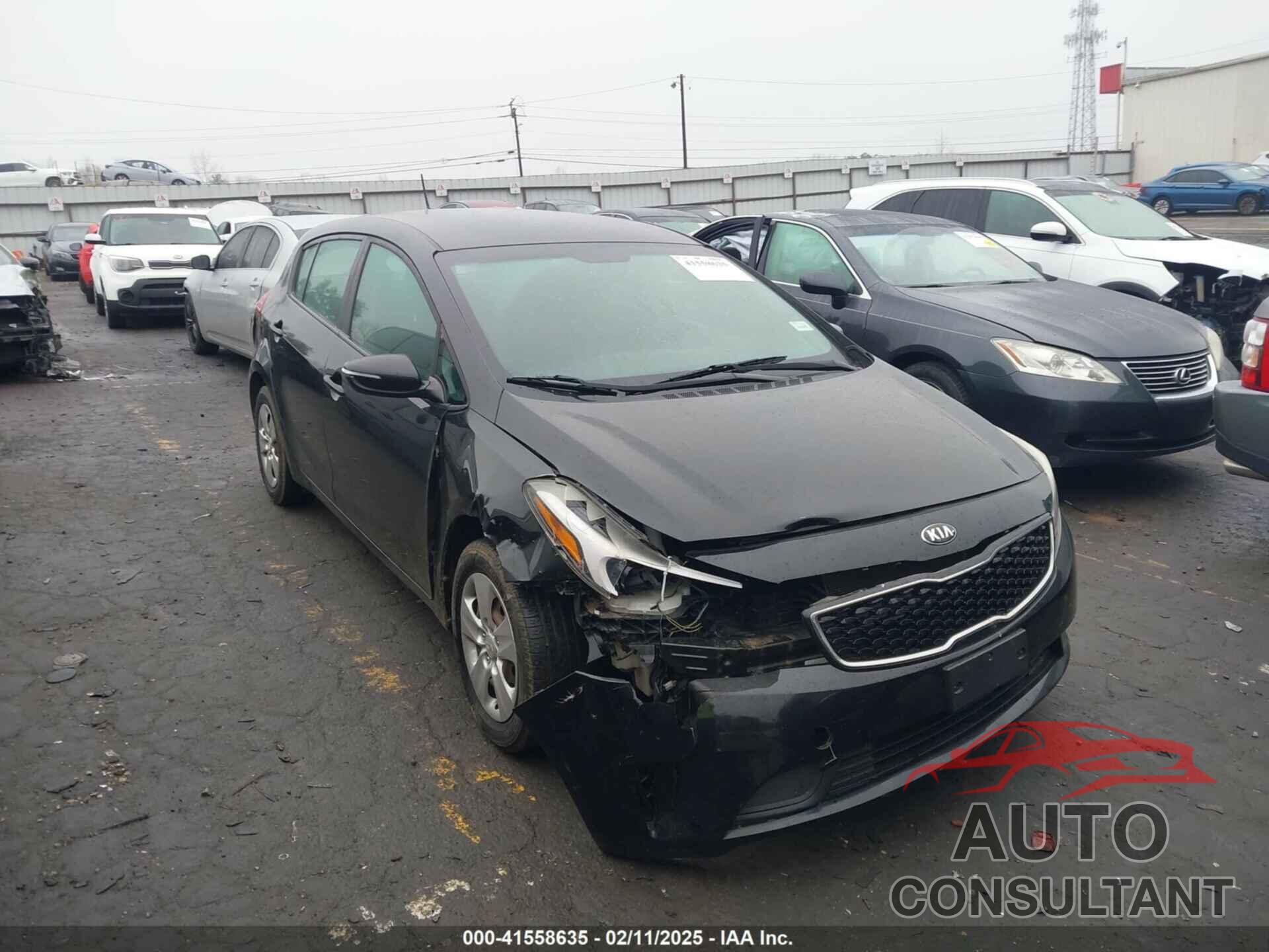 KIA FORTE 2017 - KNAFK5A84H5711492