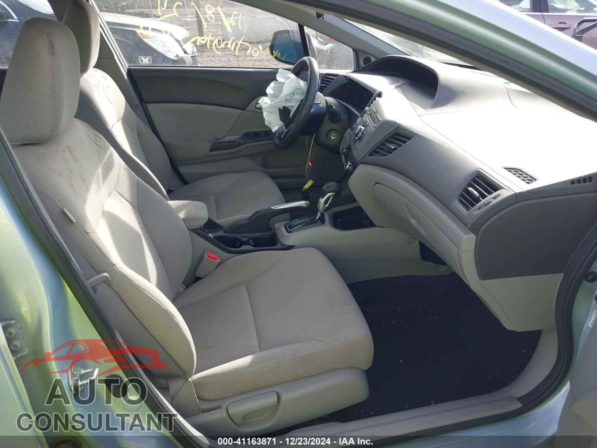 HONDA CIVIC 2012 - 19XFB2F88CE019324