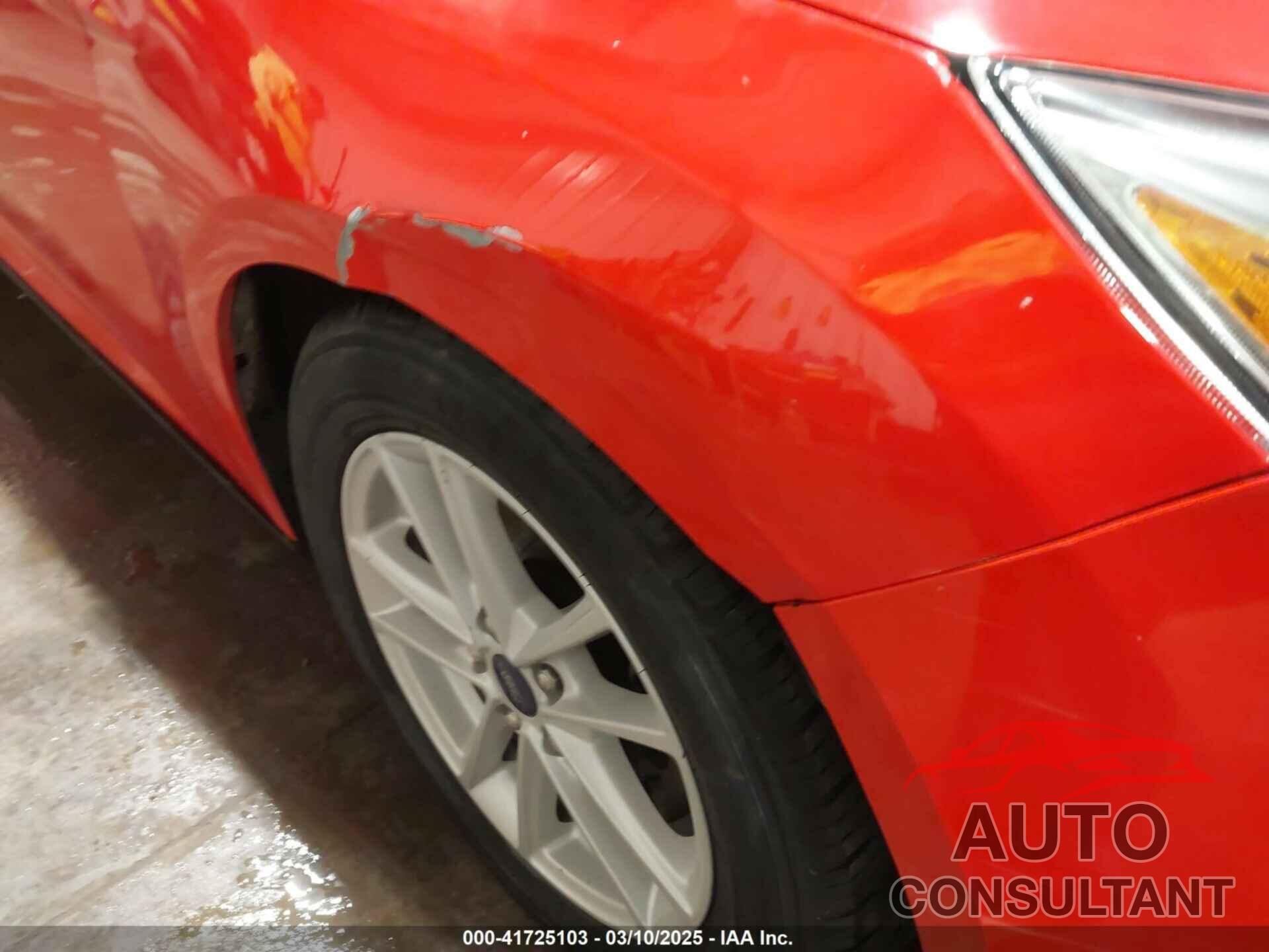 FORD FOCUS 2017 - 1FADP3F25HL231838