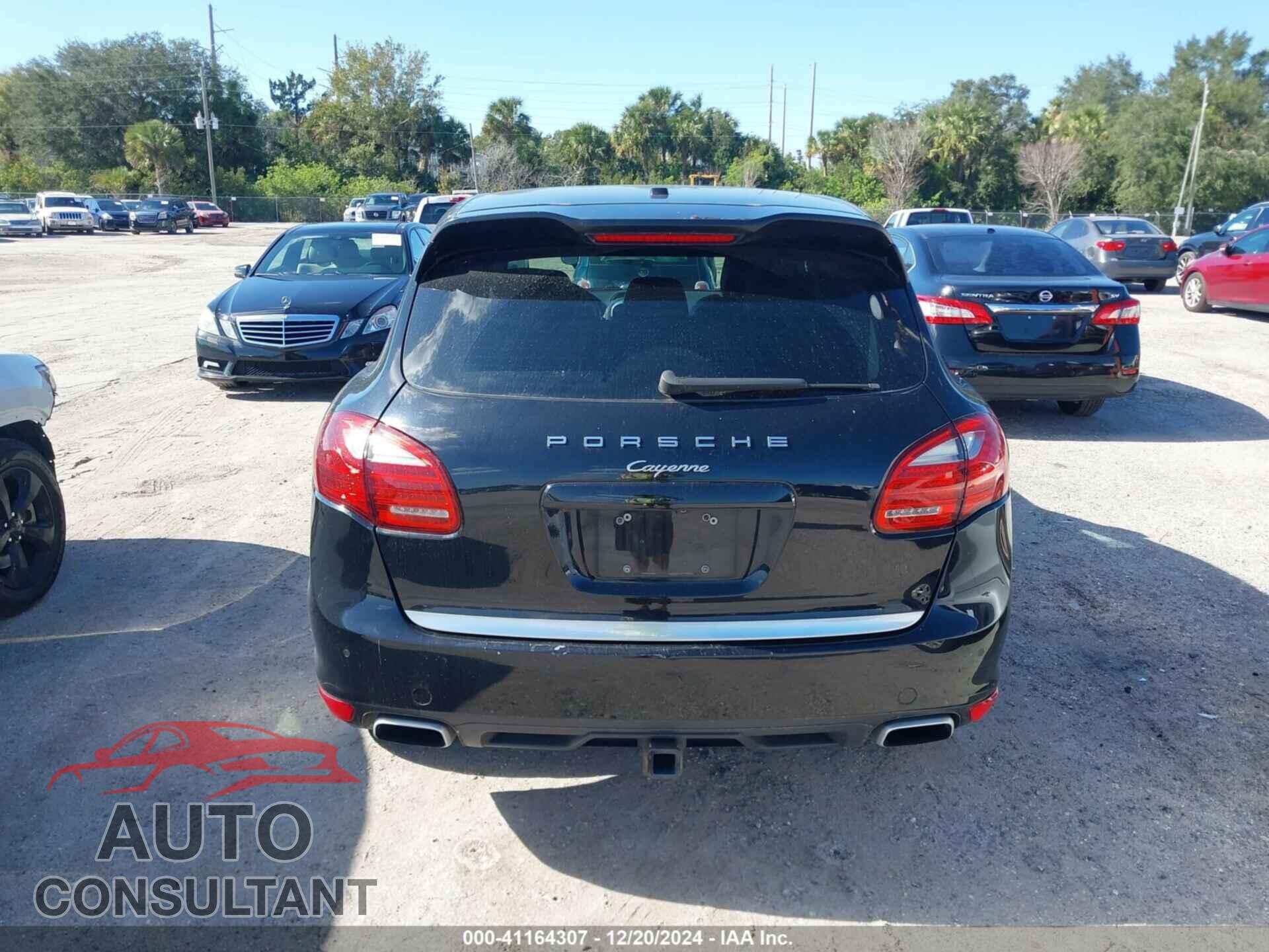 PORSCHE CAYENNE 2012 - WP1AA2A2XCLA08377