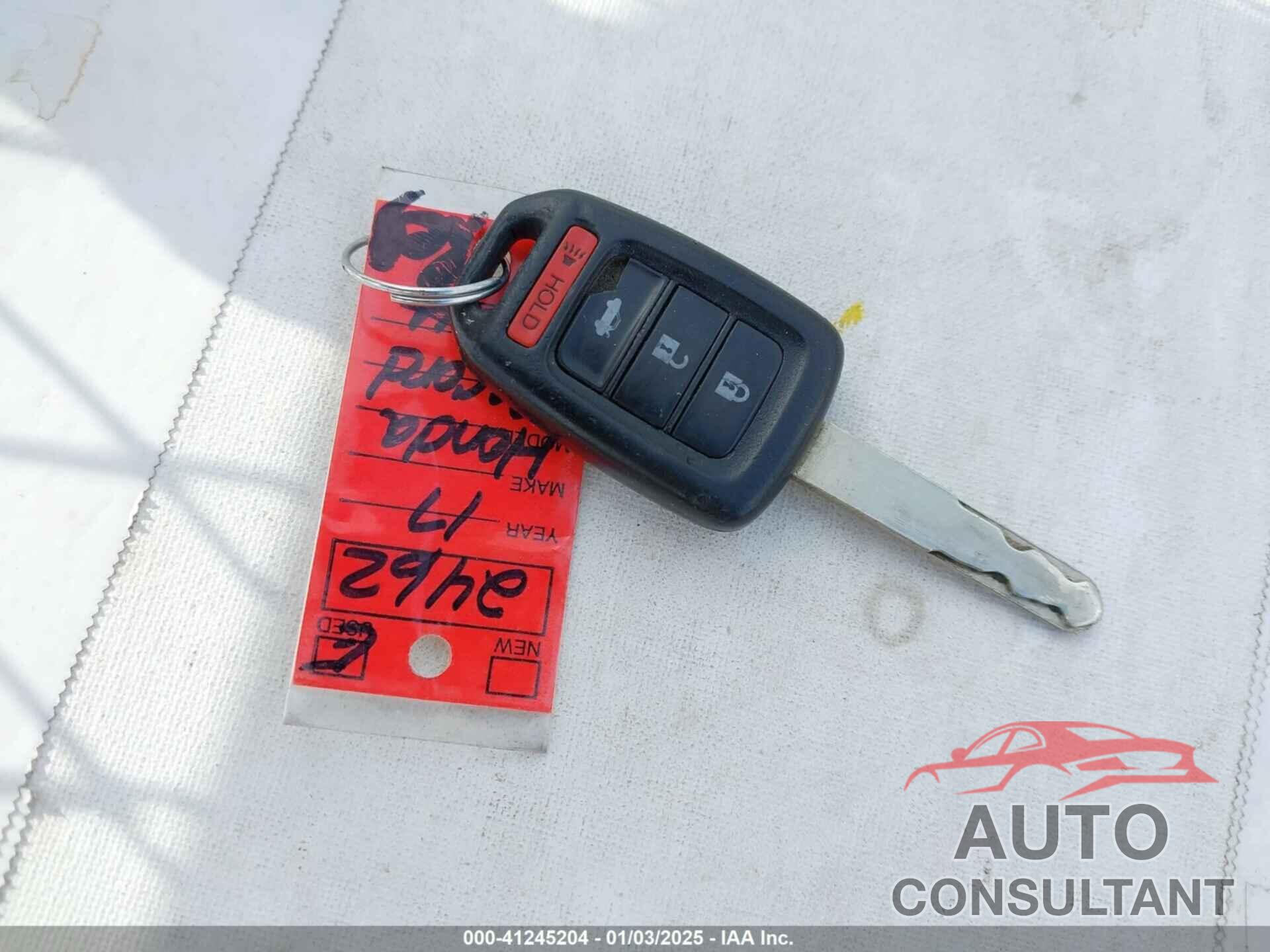 HONDA ACCORD 2017 - 1HGCR2F12HA258090