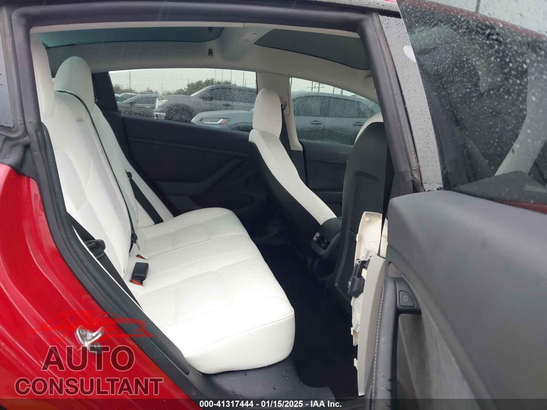 TESLA MODEL 3 2022 - 5YJ3E1EB5NF152072