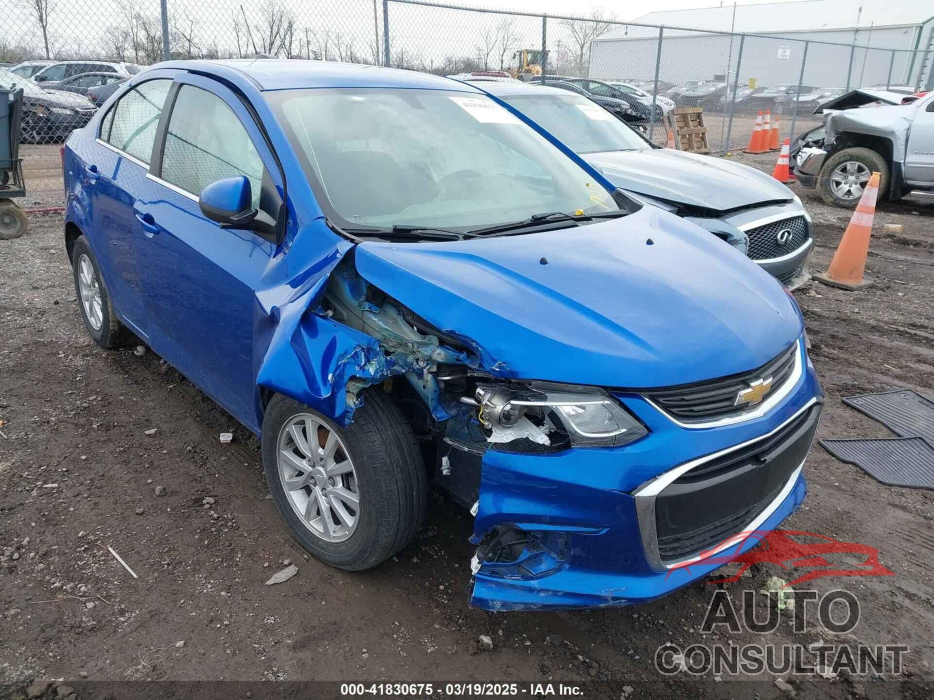 CHEVROLET SONIC 2019 - 1G1JD5SB6K4133404