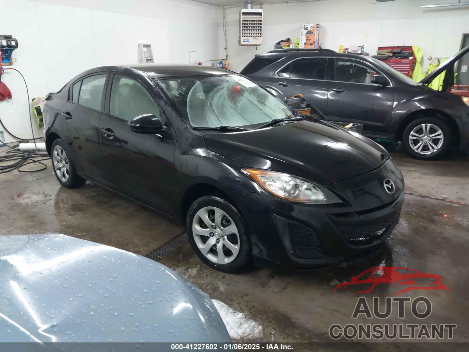 MAZDA MAZDA3 2011 - JM1BL1UG5B1463911