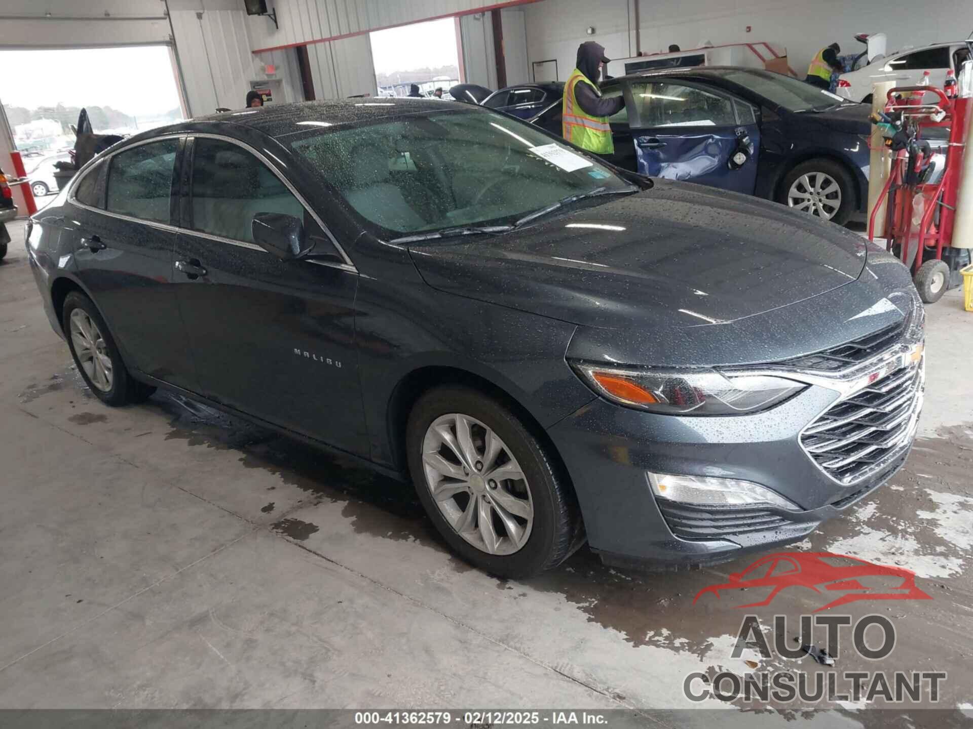CHEVROLET MALIBU 2020 - 1G1ZD5ST1LF051226