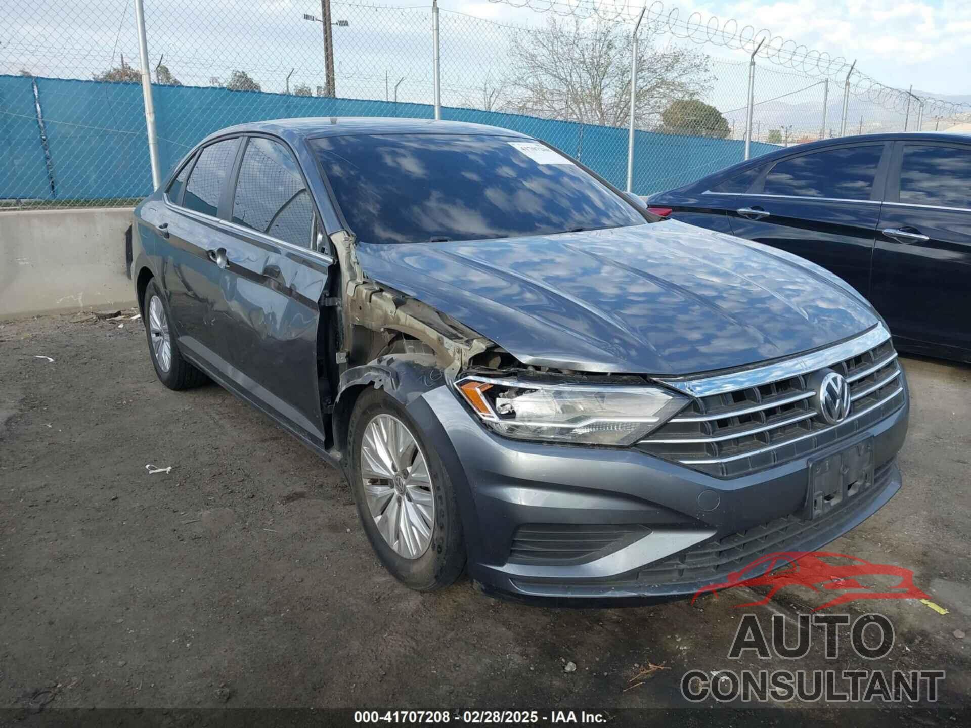 VOLKSWAGEN JETTA 2019 - 3VWC57BU1KM023971