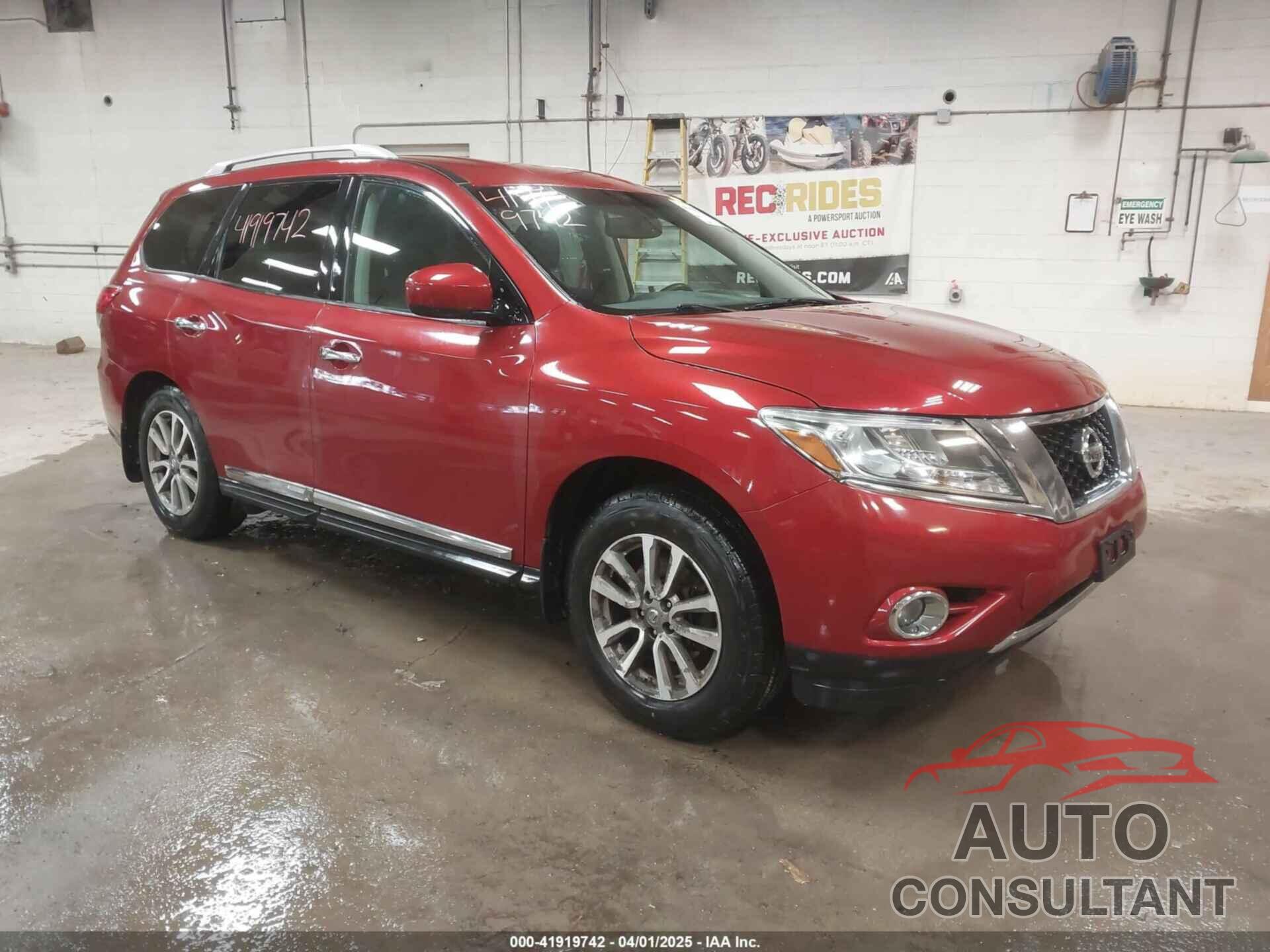 NISSAN PATHFINDER 2014 - 5N1AR2MM5EC666887