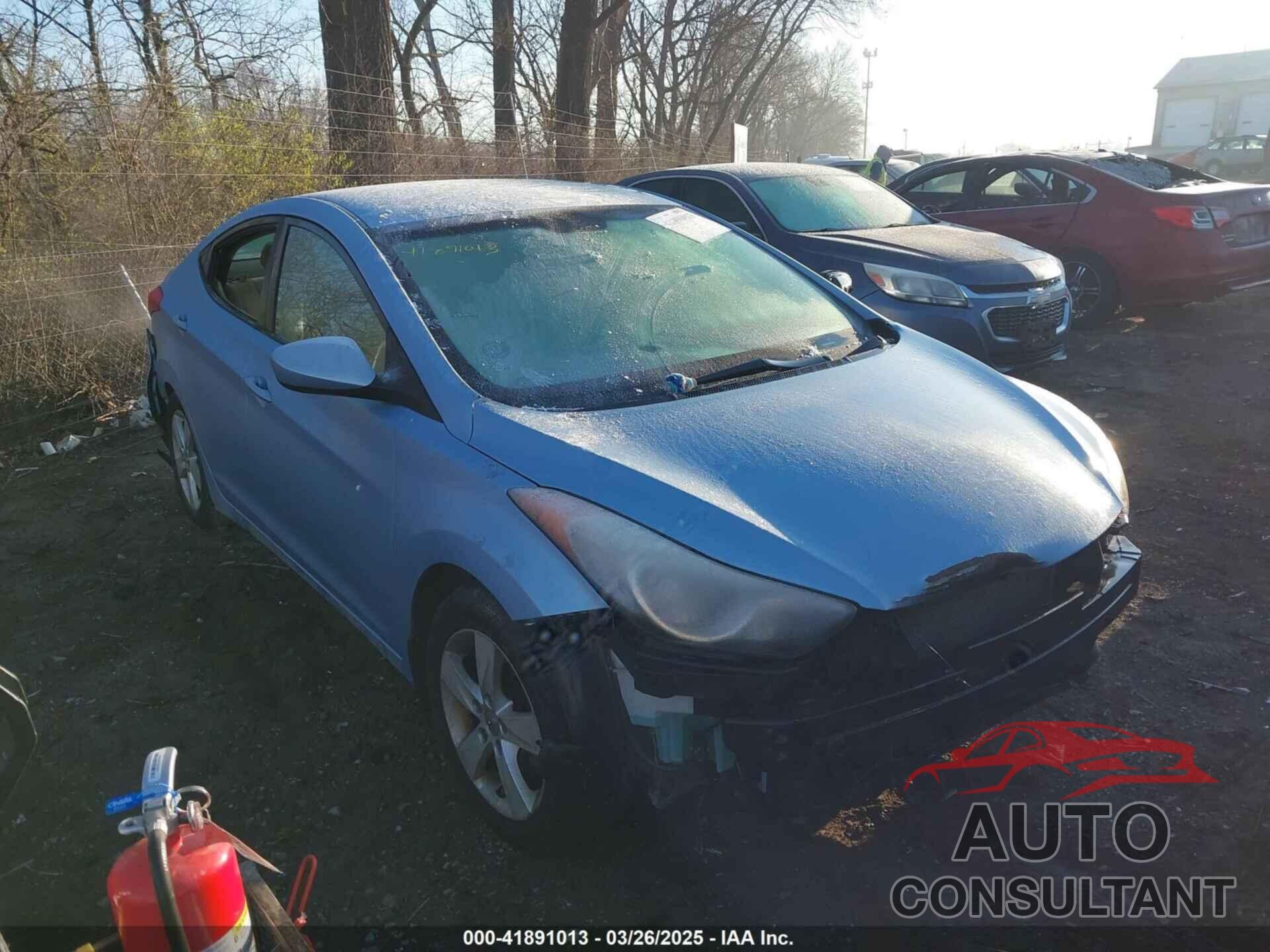 HYUNDAI ELANTRA 2013 - KMHDH4AE1DU733079