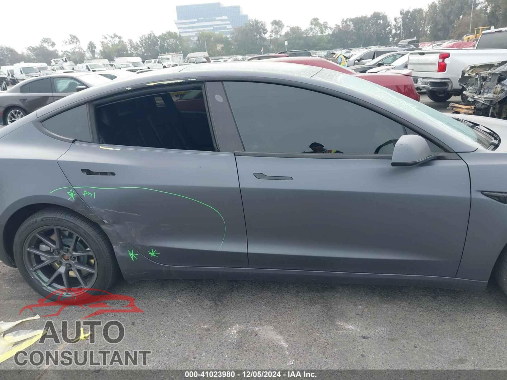 TESLA MODEL 3 2023 - 5YJ3E1EA4PF698033