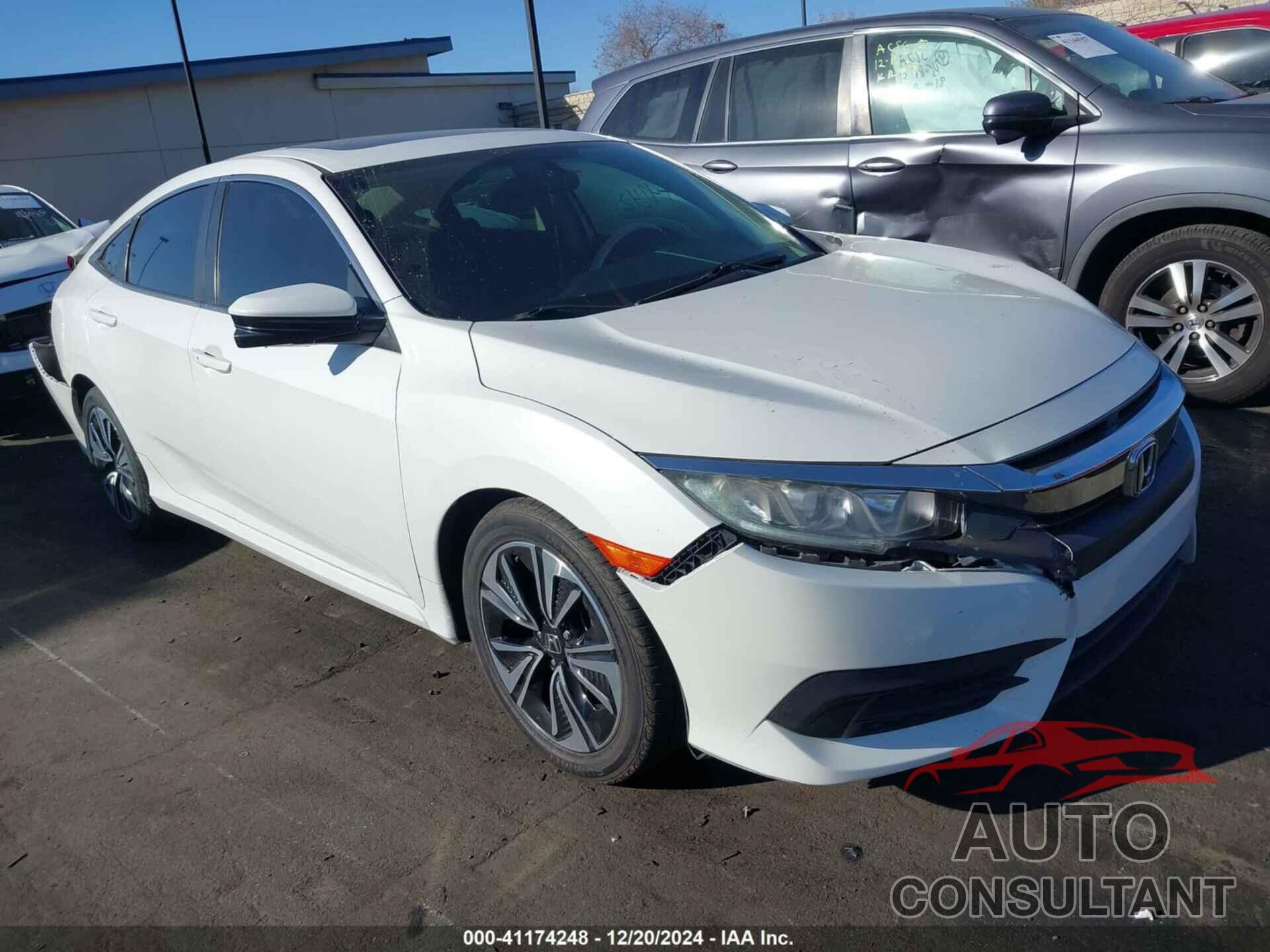 HONDA CIVIC 2017 - 2HGFC2F75HH527283